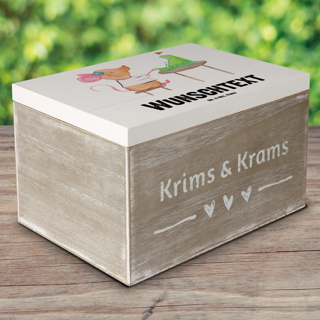 Personalisierte Holzkiste Kassenwartin Herz Holzkiste mit Namen, Kiste mit Namen, Schatzkiste mit Namen, Truhe mit Namen, Schatulle mit Namen, Erinnerungsbox mit Namen, Erinnerungskiste, mit Namen, Dekokiste mit Namen, Aufbewahrungsbox mit Namen, Holzkiste Personalisiert, Kiste Personalisiert, Schatzkiste Personalisiert, Truhe Personalisiert, Schatulle Personalisiert, Erinnerungsbox Personalisiert, Erinnerungskiste Personalisiert, Dekokiste Personalisiert, Aufbewahrungsbox Personalisiert, Geschenkbox personalisiert, GEschenkdose personalisiert, Beruf, Ausbildung, Jubiläum, Abschied, Rente, Kollege, Kollegin, Geschenk, Schenken, Arbeitskollege, Mitarbeiter, Firma, Danke, Dankeschön, Kassenwartin, Schatzmeisterin, Verein