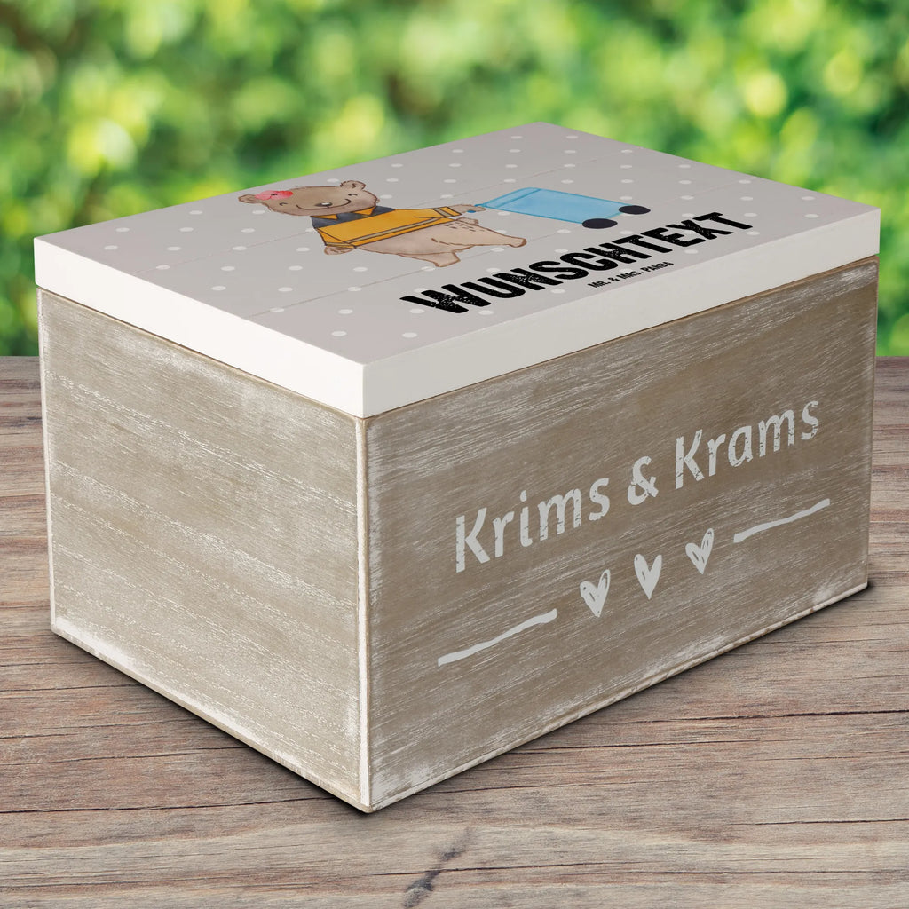 Personalisierte Holzkiste Müllwerkerin Herz Holzkiste mit Namen, Kiste mit Namen, Schatzkiste mit Namen, Truhe mit Namen, Schatulle mit Namen, Erinnerungsbox mit Namen, Erinnerungskiste, mit Namen, Dekokiste mit Namen, Aufbewahrungsbox mit Namen, Holzkiste Personalisiert, Kiste Personalisiert, Schatzkiste Personalisiert, Truhe Personalisiert, Schatulle Personalisiert, Erinnerungsbox Personalisiert, Erinnerungskiste Personalisiert, Dekokiste Personalisiert, Aufbewahrungsbox Personalisiert, Geschenkbox personalisiert, GEschenkdose personalisiert, Beruf, Ausbildung, Jubiläum, Abschied, Rente, Kollege, Kollegin, Geschenk, Schenken, Arbeitskollege, Mitarbeiter, Firma, Danke, Dankeschön, Müllwerkerin, Fachkraft Kreislauf- und Abfallwirtschaft, Müllentsorgerin, Kehrichtfrau, Müllfrau, Müllfahreriin