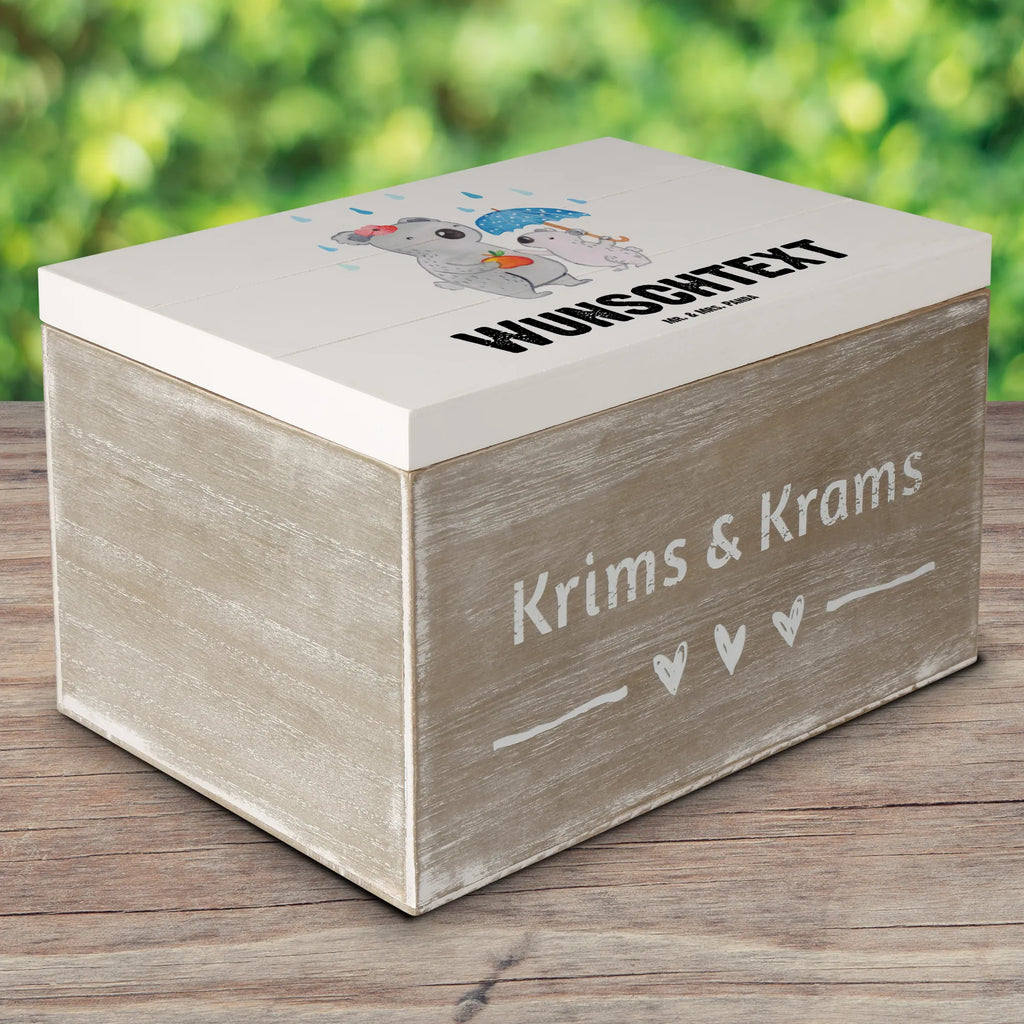 Personalisierte Holzkiste Tagesmutter Herz Holzkiste mit Namen, Kiste mit Namen, Schatzkiste mit Namen, Truhe mit Namen, Schatulle mit Namen, Erinnerungsbox mit Namen, Erinnerungskiste, mit Namen, Dekokiste mit Namen, Aufbewahrungsbox mit Namen, Holzkiste Personalisiert, Kiste Personalisiert, Schatzkiste Personalisiert, Truhe Personalisiert, Schatulle Personalisiert, Erinnerungsbox Personalisiert, Erinnerungskiste Personalisiert, Dekokiste Personalisiert, Aufbewahrungsbox Personalisiert, Geschenkbox personalisiert, GEschenkdose personalisiert, Beruf, Ausbildung, Jubiläum, Abschied, Rente, Kollege, Kollegin, Geschenk, Schenken, Arbeitskollege, Mitarbeiter, Firma, Danke, Dankeschön