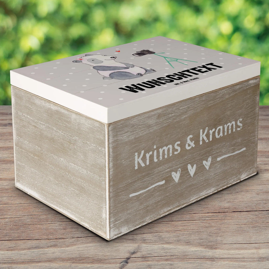 Personalisierte Holzkiste Vloggerin Herz Holzkiste mit Namen, Kiste mit Namen, Schatzkiste mit Namen, Truhe mit Namen, Schatulle mit Namen, Erinnerungsbox mit Namen, Erinnerungskiste, mit Namen, Dekokiste mit Namen, Aufbewahrungsbox mit Namen, Holzkiste Personalisiert, Kiste Personalisiert, Schatzkiste Personalisiert, Truhe Personalisiert, Schatulle Personalisiert, Erinnerungsbox Personalisiert, Erinnerungskiste Personalisiert, Dekokiste Personalisiert, Aufbewahrungsbox Personalisiert, Geschenkbox personalisiert, GEschenkdose personalisiert, Beruf, Ausbildung, Jubiläum, Abschied, Rente, Kollege, Kollegin, Geschenk, Schenken, Arbeitskollege, Mitarbeiter, Firma, Danke, Dankeschön