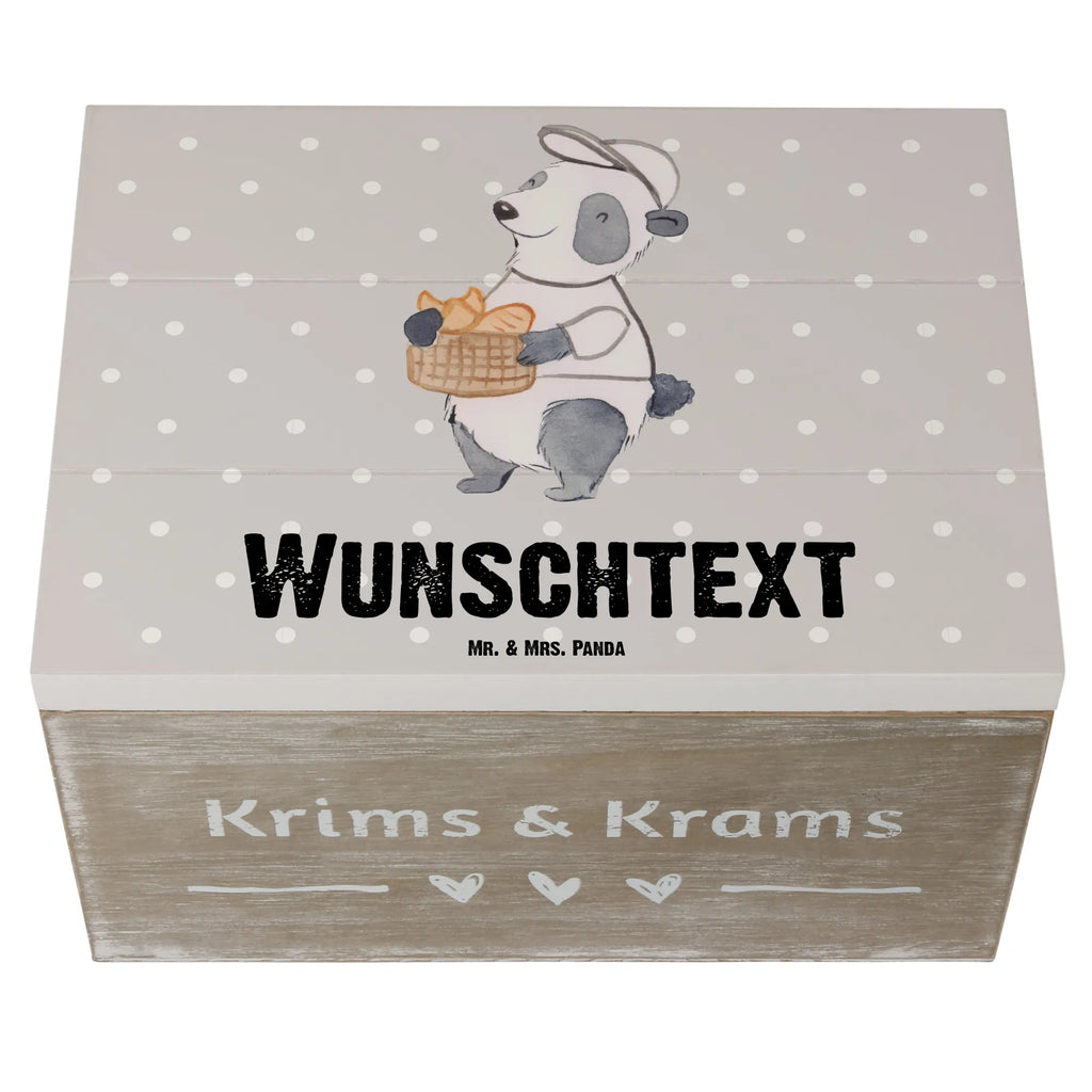 Personalisierte Holzkiste Bäcker Herz Holzkiste mit Namen, Kiste mit Namen, Schatzkiste mit Namen, Truhe mit Namen, Schatulle mit Namen, Erinnerungsbox mit Namen, Erinnerungskiste, mit Namen, Dekokiste mit Namen, Aufbewahrungsbox mit Namen, Holzkiste Personalisiert, Kiste Personalisiert, Schatzkiste Personalisiert, Truhe Personalisiert, Schatulle Personalisiert, Erinnerungsbox Personalisiert, Erinnerungskiste Personalisiert, Dekokiste Personalisiert, Aufbewahrungsbox Personalisiert, Geschenkbox personalisiert, GEschenkdose personalisiert, Beruf, Ausbildung, Jubiläum, Abschied, Rente, Kollege, Kollegin, Geschenk, Schenken, Arbeitskollege, Mitarbeiter, Firma, Danke, Dankeschön, Bäcker, Konditor, Brotbäcker, Bäckerei, Backstube, Bäckerladen, Brotmanufaktur