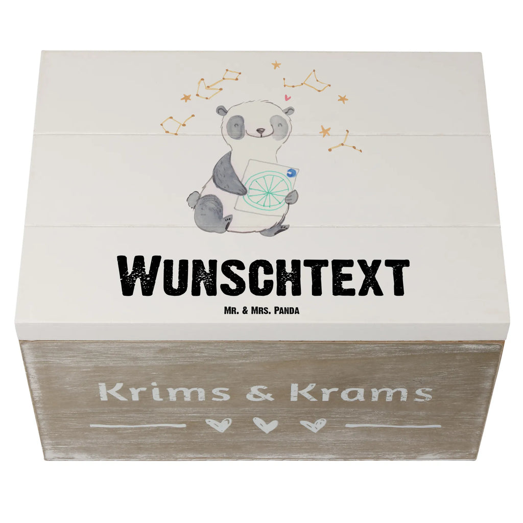 Personalisierte Holzkiste Panda Astrologie Holzkiste mit Namen, Kiste mit Namen, Schatzkiste mit Namen, Truhe mit Namen, Schatulle mit Namen, Erinnerungsbox mit Namen, Erinnerungskiste, mit Namen, Dekokiste mit Namen, Aufbewahrungsbox mit Namen, Holzkiste Personalisiert, Kiste Personalisiert, Schatzkiste Personalisiert, Truhe Personalisiert, Schatulle Personalisiert, Erinnerungsbox Personalisiert, Erinnerungskiste Personalisiert, Dekokiste Personalisiert, Aufbewahrungsbox Personalisiert, Geschenkbox personalisiert, GEschenkdose personalisiert, Geschenk, Sport, Sportart, Hobby, Schenken, Danke, Dankeschön, Auszeichnung, Gewinn, Sportler, Astrologie, Horoskop, Sternbilder