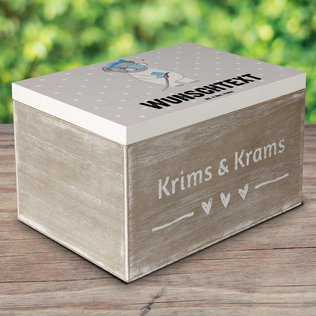 Personalisierte Holzkiste Lackierer mit Herz Holzkiste mit Namen, Kiste mit Namen, Schatzkiste mit Namen, Truhe mit Namen, Schatulle mit Namen, Erinnerungsbox mit Namen, Erinnerungskiste, mit Namen, Dekokiste mit Namen, Aufbewahrungsbox mit Namen, Holzkiste Personalisiert, Kiste Personalisiert, Schatzkiste Personalisiert, Truhe Personalisiert, Schatulle Personalisiert, Erinnerungsbox Personalisiert, Erinnerungskiste Personalisiert, Dekokiste Personalisiert, Aufbewahrungsbox Personalisiert, Geschenkbox personalisiert, GEschenkdose personalisiert, Beruf, Ausbildung, Jubiläum, Abschied, Rente, Kollege, Kollegin, Geschenk, Schenken, Arbeitskollege, Mitarbeiter, Firma, Danke, Dankeschön, Lackierer, Lackierermeister, Werkstatt Lackierer, Gesellenprüfung