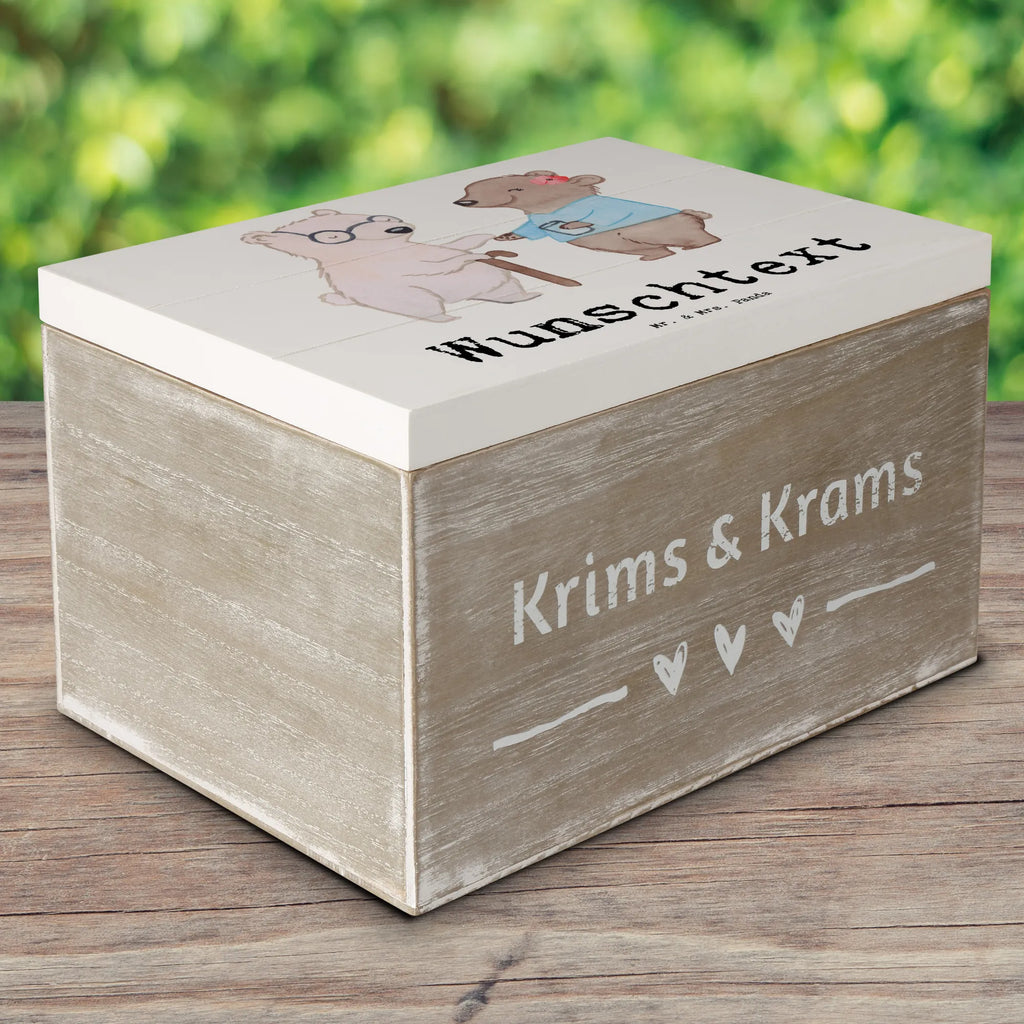 Personalisierte Holzkiste Altenpflegerin Herz Holzkiste mit Namen, Kiste mit Namen, Schatzkiste mit Namen, Truhe mit Namen, Schatulle mit Namen, Erinnerungsbox mit Namen, Erinnerungskiste, mit Namen, Dekokiste mit Namen, Aufbewahrungsbox mit Namen, Holzkiste Personalisiert, Kiste Personalisiert, Schatzkiste Personalisiert, Truhe Personalisiert, Schatulle Personalisiert, Erinnerungsbox Personalisiert, Erinnerungskiste Personalisiert, Dekokiste Personalisiert, Aufbewahrungsbox Personalisiert, Geschenkbox personalisiert, GEschenkdose personalisiert, Beruf, Ausbildung, Jubiläum, Abschied, Rente, Kollege, Kollegin, Geschenk, Schenken, Arbeitskollege, Mitarbeiter, Firma, Danke, Dankeschön, Altenpflegerin, Pflegerin, Altenheim Eröffnung