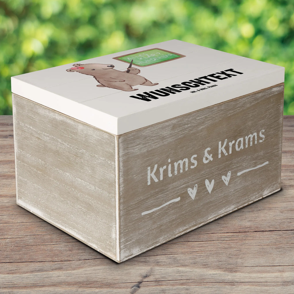 Personalisierte Holzkiste Schwimmlehrerin Herz Holzkiste mit Namen, Kiste mit Namen, Schatzkiste mit Namen, Truhe mit Namen, Schatulle mit Namen, Erinnerungsbox mit Namen, Erinnerungskiste, mit Namen, Dekokiste mit Namen, Aufbewahrungsbox mit Namen, Holzkiste Personalisiert, Kiste Personalisiert, Schatzkiste Personalisiert, Truhe Personalisiert, Schatulle Personalisiert, Erinnerungsbox Personalisiert, Erinnerungskiste Personalisiert, Dekokiste Personalisiert, Aufbewahrungsbox Personalisiert, Geschenkbox personalisiert, GEschenkdose personalisiert, Beruf, Ausbildung, Jubiläum, Abschied, Rente, Kollege, Kollegin, Geschenk, Schenken, Arbeitskollege, Mitarbeiter, Firma, Danke, Dankeschön, Schwimmlehrerin, Schwimmbad, Schwimmschule, Schwimmverein