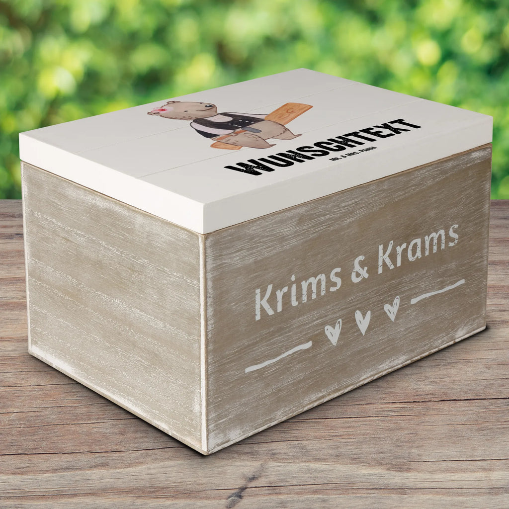 Personalisierte Holzkiste Zimmerfrau Herz Holzkiste mit Namen, Kiste mit Namen, Schatzkiste mit Namen, Truhe mit Namen, Schatulle mit Namen, Erinnerungsbox mit Namen, Erinnerungskiste, mit Namen, Dekokiste mit Namen, Aufbewahrungsbox mit Namen, Holzkiste Personalisiert, Kiste Personalisiert, Schatzkiste Personalisiert, Truhe Personalisiert, Schatulle Personalisiert, Erinnerungsbox Personalisiert, Erinnerungskiste Personalisiert, Dekokiste Personalisiert, Aufbewahrungsbox Personalisiert, Geschenkbox personalisiert, GEschenkdose personalisiert, Beruf, Ausbildung, Jubiläum, Abschied, Rente, Kollege, Kollegin, Geschenk, Schenken, Arbeitskollege, Mitarbeiter, Firma, Danke, Dankeschön