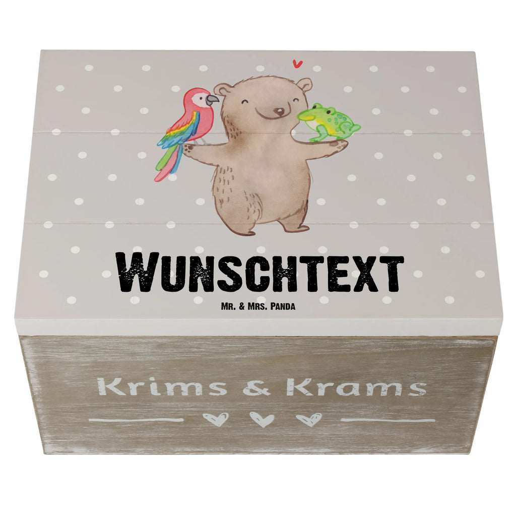 Personalisierte Holzkiste Tierpfleger Herz Holzkiste mit Namen, Kiste mit Namen, Schatzkiste mit Namen, Truhe mit Namen, Schatulle mit Namen, Erinnerungsbox mit Namen, Erinnerungskiste, mit Namen, Dekokiste mit Namen, Aufbewahrungsbox mit Namen, Holzkiste Personalisiert, Kiste Personalisiert, Schatzkiste Personalisiert, Truhe Personalisiert, Schatulle Personalisiert, Erinnerungsbox Personalisiert, Erinnerungskiste Personalisiert, Dekokiste Personalisiert, Aufbewahrungsbox Personalisiert, Geschenkbox personalisiert, GEschenkdose personalisiert, Beruf, Ausbildung, Jubiläum, Abschied, Rente, Kollege, Kollegin, Geschenk, Schenken, Arbeitskollege, Mitarbeiter, Firma, Danke, Dankeschön