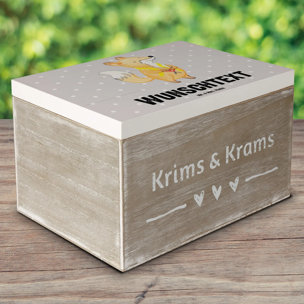 Personalisierte Holzkiste Schneider Herz Holzkiste mit Namen, Kiste mit Namen, Schatzkiste mit Namen, Truhe mit Namen, Schatulle mit Namen, Erinnerungsbox mit Namen, Erinnerungskiste, mit Namen, Dekokiste mit Namen, Aufbewahrungsbox mit Namen, Holzkiste Personalisiert, Kiste Personalisiert, Schatzkiste Personalisiert, Truhe Personalisiert, Schatulle Personalisiert, Erinnerungsbox Personalisiert, Erinnerungskiste Personalisiert, Dekokiste Personalisiert, Aufbewahrungsbox Personalisiert, Geschenkbox personalisiert, GEschenkdose personalisiert, Beruf, Ausbildung, Jubiläum, Abschied, Rente, Kollege, Kollegin, Geschenk, Schenken, Arbeitskollege, Mitarbeiter, Firma, Danke, Dankeschön