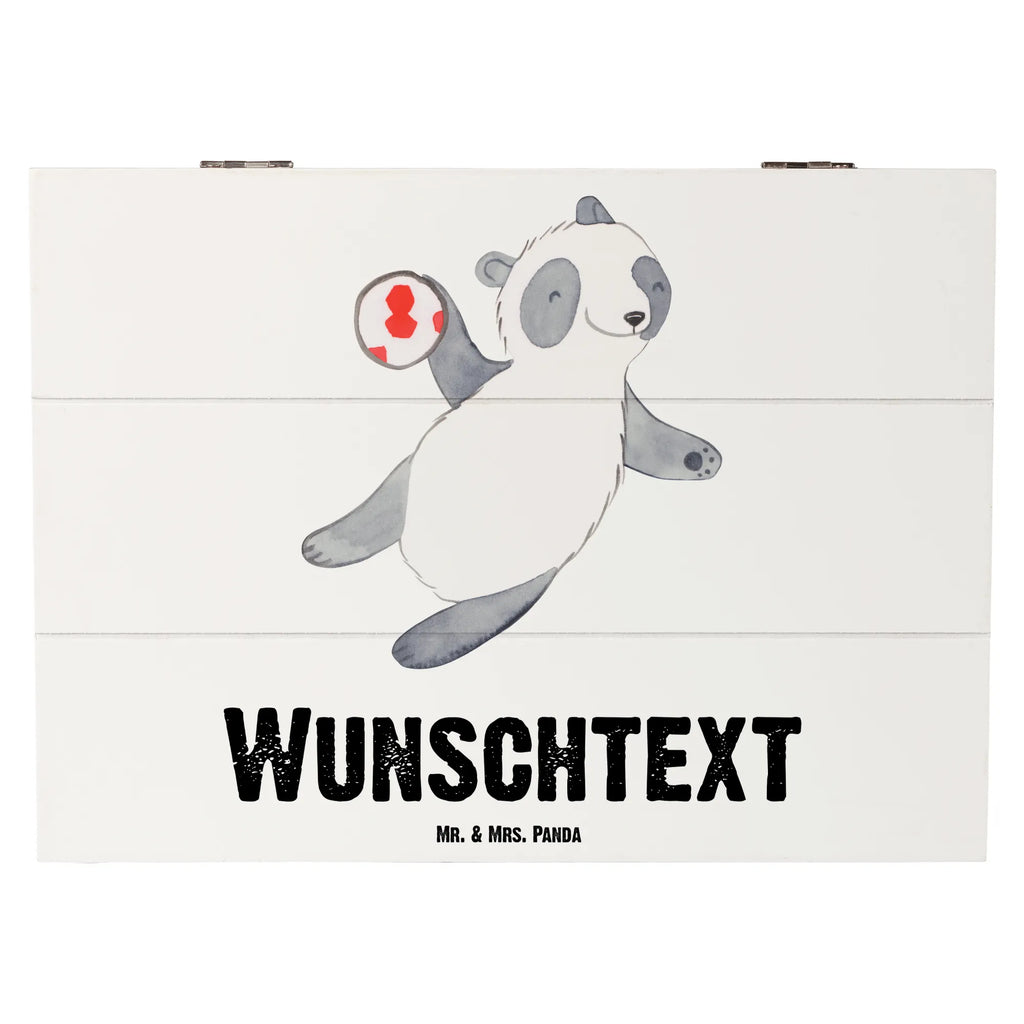 Personalisierte Holzkiste Panda Handball spielen Holzkiste mit Namen, Kiste mit Namen, Schatzkiste mit Namen, Truhe mit Namen, Schatulle mit Namen, Erinnerungsbox mit Namen, Erinnerungskiste, mit Namen, Dekokiste mit Namen, Aufbewahrungsbox mit Namen, Holzkiste Personalisiert, Kiste Personalisiert, Schatzkiste Personalisiert, Truhe Personalisiert, Schatulle Personalisiert, Erinnerungsbox Personalisiert, Erinnerungskiste Personalisiert, Dekokiste Personalisiert, Aufbewahrungsbox Personalisiert, Geschenkbox personalisiert, GEschenkdose personalisiert, Geschenk, Sport, Sportart, Hobby, Schenken, Danke, Dankeschön, Auszeichnung, Gewinn, Sportler, Handball spielen, Handball Turnier, Handball Club, Handball Verein