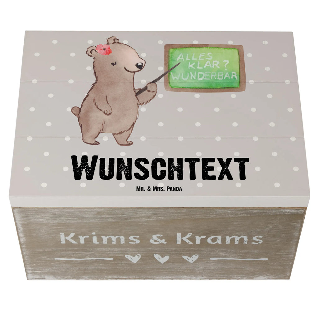 Personalisierte Holzkiste Nachhilfelehrerin Herz Holzkiste mit Namen, Kiste mit Namen, Schatzkiste mit Namen, Truhe mit Namen, Schatulle mit Namen, Erinnerungsbox mit Namen, Erinnerungskiste, mit Namen, Dekokiste mit Namen, Aufbewahrungsbox mit Namen, Holzkiste Personalisiert, Kiste Personalisiert, Schatzkiste Personalisiert, Truhe Personalisiert, Schatulle Personalisiert, Erinnerungsbox Personalisiert, Erinnerungskiste Personalisiert, Dekokiste Personalisiert, Aufbewahrungsbox Personalisiert, Geschenkbox personalisiert, GEschenkdose personalisiert, Beruf, Ausbildung, Jubiläum, Abschied, Rente, Kollege, Kollegin, Geschenk, Schenken, Arbeitskollege, Mitarbeiter, Firma, Danke, Dankeschön, Nachhilfelehrerin, Nachhilfeschule, Nachhilfeunterricht