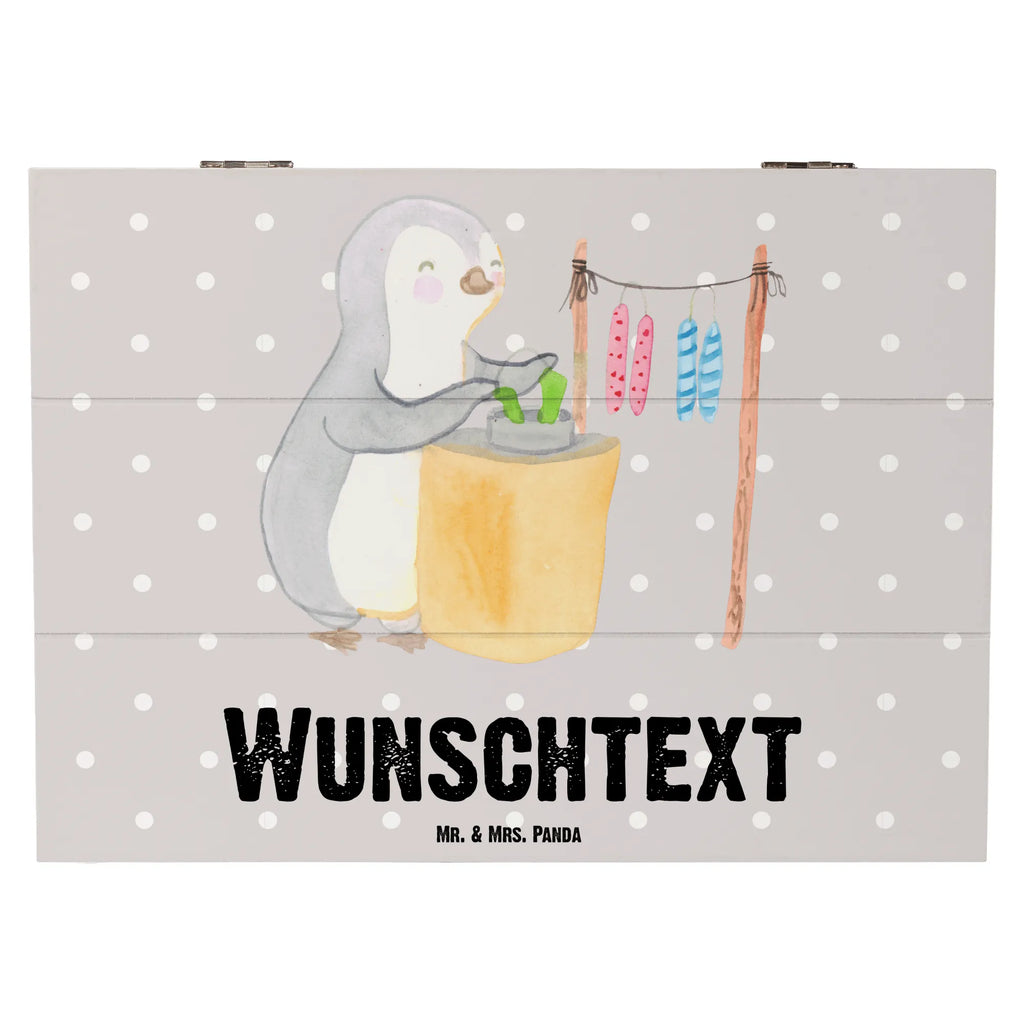 Personalisierte Holzkiste Pinguin Kerzenziehen Holzkiste mit Namen, Kiste mit Namen, Schatzkiste mit Namen, Truhe mit Namen, Schatulle mit Namen, Erinnerungsbox mit Namen, Erinnerungskiste, mit Namen, Dekokiste mit Namen, Aufbewahrungsbox mit Namen, Holzkiste Personalisiert, Kiste Personalisiert, Schatzkiste Personalisiert, Truhe Personalisiert, Schatulle Personalisiert, Erinnerungsbox Personalisiert, Erinnerungskiste Personalisiert, Dekokiste Personalisiert, Aufbewahrungsbox Personalisiert, Geschenkbox personalisiert, GEschenkdose personalisiert, Geschenk, Sport, Sportart, Hobby, Schenken, Danke, Dankeschön, Auszeichnung, Gewinn, Sportler, Kerzenziehen, Kerzen ziehen. DIY, Deko basteln