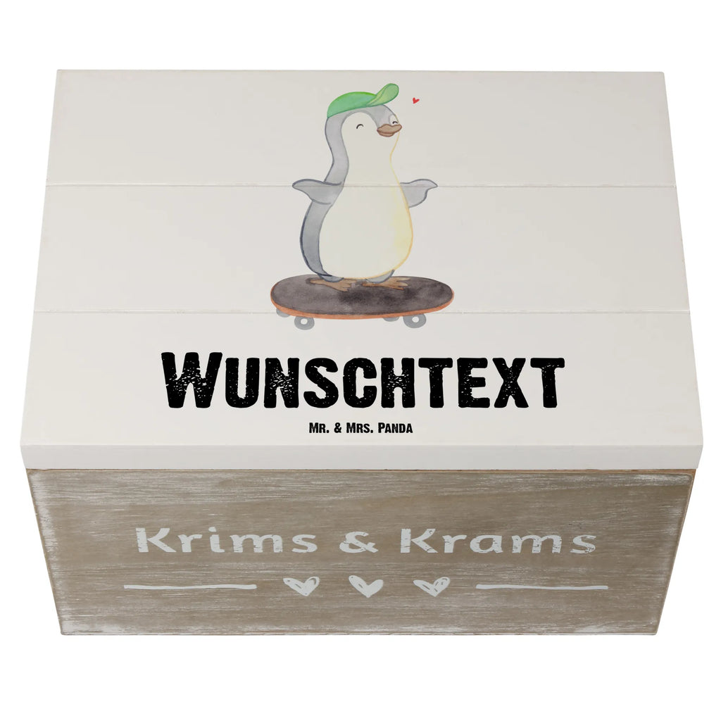 Personalisierte Holzkiste Pinguin Skateboarden Holzkiste mit Namen, Kiste mit Namen, Schatzkiste mit Namen, Truhe mit Namen, Schatulle mit Namen, Erinnerungsbox mit Namen, Erinnerungskiste, mit Namen, Dekokiste mit Namen, Aufbewahrungsbox mit Namen, Holzkiste Personalisiert, Kiste Personalisiert, Schatzkiste Personalisiert, Truhe Personalisiert, Schatulle Personalisiert, Erinnerungsbox Personalisiert, Erinnerungskiste Personalisiert, Dekokiste Personalisiert, Aufbewahrungsbox Personalisiert, Geschenkbox personalisiert, GEschenkdose personalisiert, Geschenk, Sport, Sportart, Hobby, Schenken, Danke, Dankeschön, Auszeichnung, Gewinn, Sportler, Skateboarden, Skateboard fahren, Skaten, Skateboard, Skateplatz