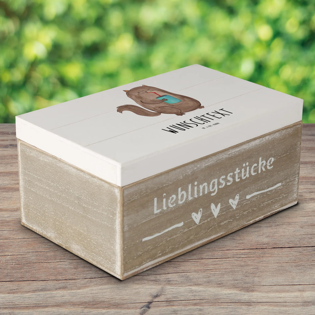 Personalisierte Holzkiste Katze Dose Holzkiste mit Namen, Kiste mit Namen, Schatzkiste mit Namen, Truhe mit Namen, Schatulle mit Namen, Erinnerungsbox mit Namen, Erinnerungskiste, mit Namen, Dekokiste mit Namen, Aufbewahrungsbox mit Namen, Holzkiste Personalisiert, Kiste Personalisiert, Schatzkiste Personalisiert, Truhe Personalisiert, Schatulle Personalisiert, Erinnerungsbox Personalisiert, Erinnerungskiste Personalisiert, Dekokiste Personalisiert, Aufbewahrungsbox Personalisiert, Geschenkbox personalisiert, GEschenkdose personalisiert, Katze, Katzenmotiv, Katzenfan, Katzendeko, Katzenfreund, Katzenliebhaber, Katzenprodukte, Katzenartikel, Katzenaccessoires, Katzensouvenirs, Katzenliebhaberprodukte, Katzenmotive, Katzen, Kater, Mietze, Cat, Cats, Katzenhalter, Katzenbesitzerin, Haustier, Futter, Katzenfutter