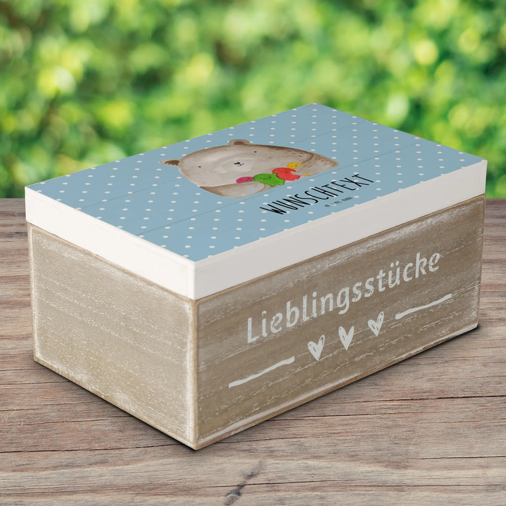 Personalisierte Holzkiste Bär Gefühl Holzkiste mit Namen, Kiste mit Namen, Schatzkiste mit Namen, Truhe mit Namen, Schatulle mit Namen, Erinnerungsbox mit Namen, Erinnerungskiste, mit Namen, Dekokiste mit Namen, Aufbewahrungsbox mit Namen, Holzkiste Personalisiert, Kiste Personalisiert, Schatzkiste Personalisiert, Truhe Personalisiert, Schatulle Personalisiert, Erinnerungsbox Personalisiert, Erinnerungskiste Personalisiert, Dekokiste Personalisiert, Aufbewahrungsbox Personalisiert, Geschenkbox personalisiert, GEschenkdose personalisiert, Bär, Teddy, Teddybär, Wahnsinn, Verrückt, Durchgedreht