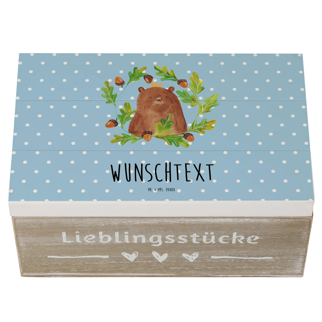 Personalisierte Holzkiste Bär König Holzkiste mit Namen, Kiste mit Namen, Schatzkiste mit Namen, Truhe mit Namen, Schatulle mit Namen, Erinnerungsbox mit Namen, Erinnerungskiste, mit Namen, Dekokiste mit Namen, Aufbewahrungsbox mit Namen, Holzkiste Personalisiert, Kiste Personalisiert, Schatzkiste Personalisiert, Truhe Personalisiert, Schatulle Personalisiert, Erinnerungsbox Personalisiert, Erinnerungskiste Personalisiert, Dekokiste Personalisiert, Aufbewahrungsbox Personalisiert, Geschenkbox personalisiert, GEschenkdose personalisiert, Bär, Teddy, Teddybär, Papa, Papa Bär, bester Vater, bester Papa, weltbester Papa, Vatertag, Vater, Dad, Daddy, Papi