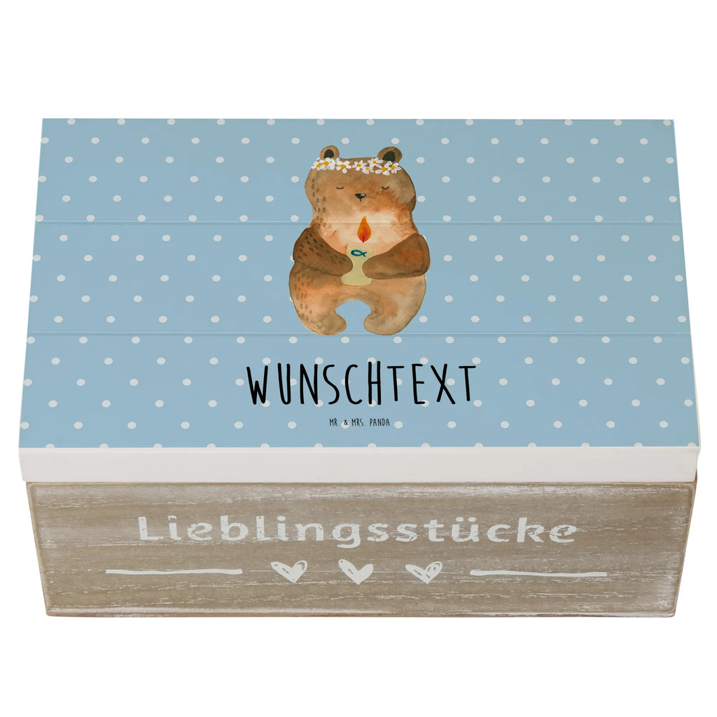 Personalisierte Holzkiste Kommunion-Bär Holzkiste mit Namen, Kiste mit Namen, Schatzkiste mit Namen, Truhe mit Namen, Schatulle mit Namen, Erinnerungsbox mit Namen, Erinnerungskiste, mit Namen, Dekokiste mit Namen, Aufbewahrungsbox mit Namen, Holzkiste Personalisiert, Kiste Personalisiert, Schatzkiste Personalisiert, Truhe Personalisiert, Schatulle Personalisiert, Erinnerungsbox Personalisiert, Erinnerungskiste Personalisiert, Dekokiste Personalisiert, Aufbewahrungsbox Personalisiert, Geschenkbox personalisiert, GEschenkdose personalisiert, Bär, Teddy, Teddybär, Kommunion, Gottes Segen, Taufkerze, katholisch