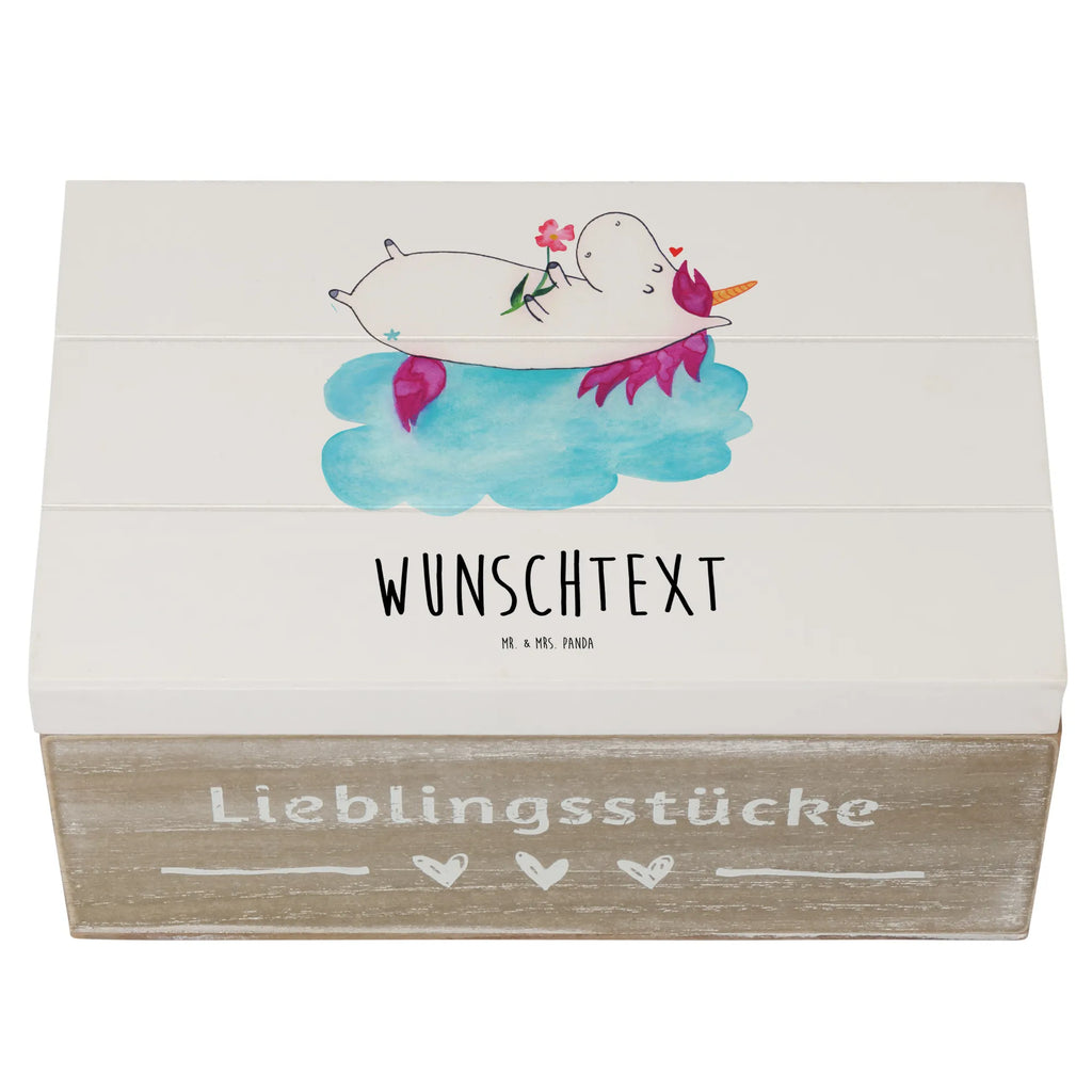 Personalisierte Holzkiste Einhorn Verliebt Holzkiste mit Namen, Kiste mit Namen, Schatzkiste mit Namen, Truhe mit Namen, Schatulle mit Namen, Erinnerungsbox mit Namen, Erinnerungskiste, mit Namen, Dekokiste mit Namen, Aufbewahrungsbox mit Namen, Holzkiste Personalisiert, Kiste Personalisiert, Schatzkiste Personalisiert, Truhe Personalisiert, Schatulle Personalisiert, Erinnerungsbox Personalisiert, Erinnerungskiste Personalisiert, Dekokiste Personalisiert, Aufbewahrungsbox Personalisiert, Geschenkbox personalisiert, GEschenkdose personalisiert, Einhorn, Einhörner, Einhorn Deko, Pegasus, Unicorn, verliebt, Liebe, Liebesbeweis, Freundin, Wolke