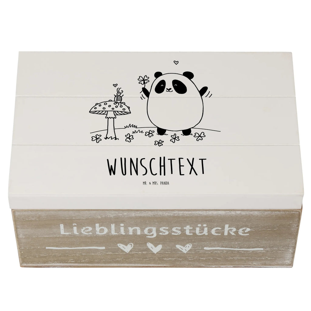 Personalisierte Holzkiste Panda Glück Holzkiste mit Namen, Kiste mit Namen, Schatzkiste mit Namen, Truhe mit Namen, Schatulle mit Namen, Erinnerungsbox mit Namen, Erinnerungskiste, mit Namen, Dekokiste mit Namen, Aufbewahrungsbox mit Namen, Holzkiste Personalisiert, Kiste Personalisiert, Schatzkiste Personalisiert, Truhe Personalisiert, Schatulle Personalisiert, Erinnerungsbox Personalisiert, Erinnerungskiste Personalisiert, Dekokiste Personalisiert, Aufbewahrungsbox Personalisiert, Geschenkbox personalisiert, GEschenkdose personalisiert