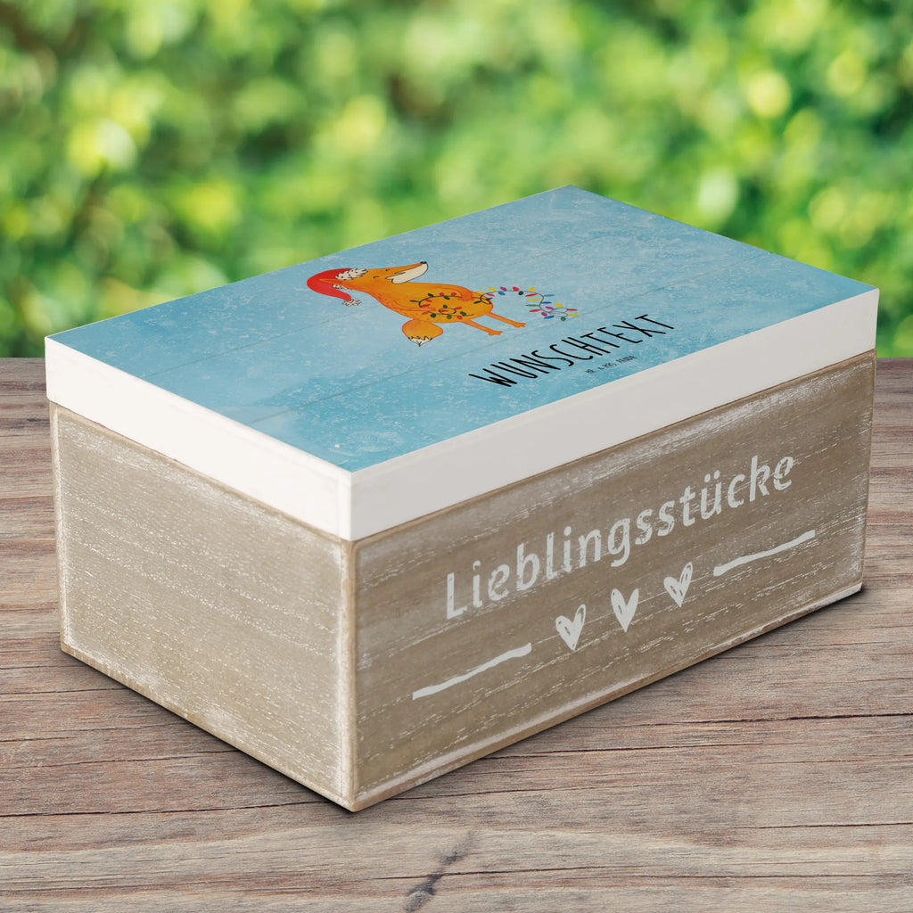 Personalisierte Holzkiste Fuchs Weihnachten Holzkiste mit Namen, Kiste mit Namen, Schatzkiste mit Namen, Truhe mit Namen, Schatulle mit Namen, Erinnerungsbox mit Namen, Erinnerungskiste, mit Namen, Dekokiste mit Namen, Aufbewahrungsbox mit Namen, Holzkiste Personalisiert, Kiste Personalisiert, Schatzkiste Personalisiert, Truhe Personalisiert, Schatulle Personalisiert, Erinnerungsbox Personalisiert, Erinnerungskiste Personalisiert, Dekokiste Personalisiert, Aufbewahrungsbox Personalisiert, Geschenkbox personalisiert, GEschenkdose personalisiert, Winter, Weihnachten, Weihnachtsdeko, Nikolaus, Advent, Heiligabend, Wintermotiv, Fuchs, Füchse, Spruch schön, Geschenk Weihnachten, Weihnachtsmann, Weihnachtszeit