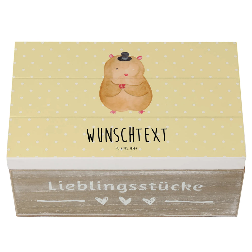 Personalisierte Holzkiste Hamster Hut Holzkiste mit Namen, Kiste mit Namen, Schatzkiste mit Namen, Truhe mit Namen, Schatulle mit Namen, Erinnerungsbox mit Namen, Erinnerungskiste, mit Namen, Dekokiste mit Namen, Aufbewahrungsbox mit Namen, Holzkiste Personalisiert, Kiste Personalisiert, Schatzkiste Personalisiert, Truhe Personalisiert, Schatulle Personalisiert, Erinnerungsbox Personalisiert, Erinnerungskiste Personalisiert, Dekokiste Personalisiert, Aufbewahrungsbox Personalisiert, Geschenkbox personalisiert, GEschenkdose personalisiert, Tiermotive, Gute Laune, lustige Sprüche, Tiere, Hamster, Hut, Magier, Zylinder, Zwerghamster, Zauberer