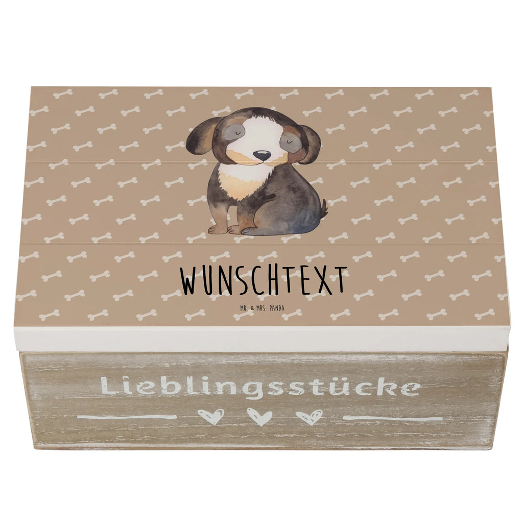 Personalisierte Holzkiste Hund Entspannen Holzkiste mit Namen, Kiste mit Namen, Schatzkiste mit Namen, Truhe mit Namen, Schatulle mit Namen, Erinnerungsbox mit Namen, Erinnerungskiste, mit Namen, Dekokiste mit Namen, Aufbewahrungsbox mit Namen, Holzkiste Personalisiert, Kiste Personalisiert, Schatzkiste Personalisiert, Truhe Personalisiert, Schatulle Personalisiert, Erinnerungsbox Personalisiert, Erinnerungskiste Personalisiert, Dekokiste Personalisiert, Aufbewahrungsbox Personalisiert, Geschenkbox personalisiert, GEschenkdose personalisiert, Hund, Hundemotiv, Haustier, Hunderasse, Tierliebhaber, Hundebesitzer, Sprüche, schwarzer Hund, Hundeliebe, Liebe, Hundeglück