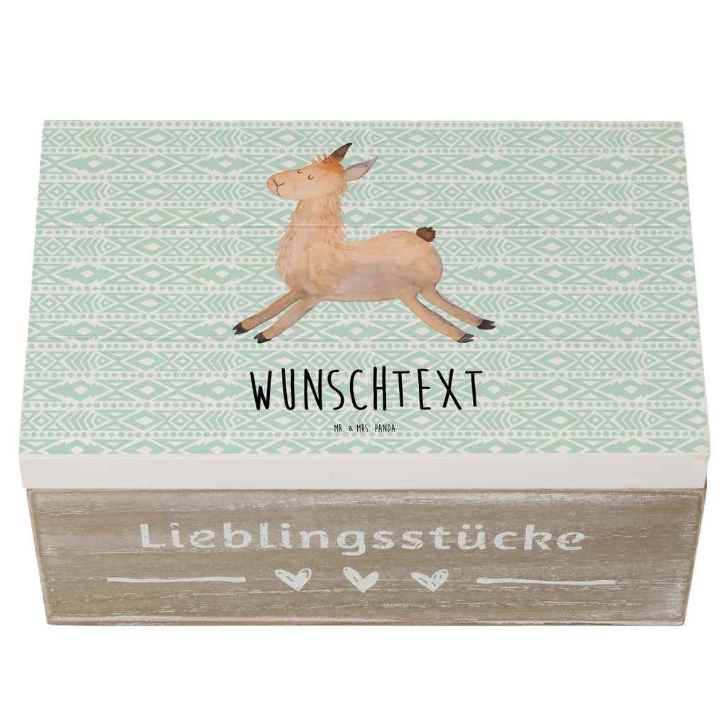 Personalisierte Holzkiste Lama Springen Holzkiste mit Namen, Kiste mit Namen, Schatzkiste mit Namen, Truhe mit Namen, Schatulle mit Namen, Erinnerungsbox mit Namen, Erinnerungskiste, mit Namen, Dekokiste mit Namen, Aufbewahrungsbox mit Namen, Holzkiste Personalisiert, Kiste Personalisiert, Schatzkiste Personalisiert, Truhe Personalisiert, Schatulle Personalisiert, Erinnerungsbox Personalisiert, Erinnerungskiste Personalisiert, Dekokiste Personalisiert, Aufbewahrungsbox Personalisiert, Geschenkbox personalisiert, GEschenkdose personalisiert, Lama, Alpaka, Lamas, Lieblingstag, Happy day, fröhlich, Glück, Freundin, Liebeskummer, Neustart, guten Morgen, Start, Prüfung, Abitur