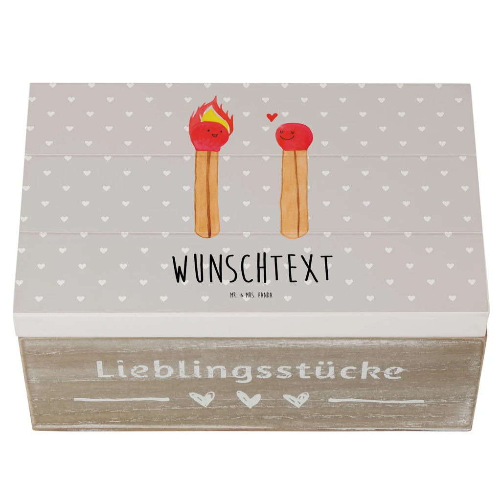 Personalisierte Holzkiste Streichhölzer Holzkiste mit Namen, Kiste mit Namen, Schatzkiste mit Namen, Truhe mit Namen, Schatulle mit Namen, Erinnerungsbox mit Namen, Erinnerungskiste, mit Namen, Dekokiste mit Namen, Aufbewahrungsbox mit Namen, Holzkiste Personalisiert, Kiste Personalisiert, Schatzkiste Personalisiert, Truhe Personalisiert, Schatulle Personalisiert, Erinnerungsbox Personalisiert, Erinnerungskiste Personalisiert, Dekokiste Personalisiert, Aufbewahrungsbox Personalisiert, Geschenkbox personalisiert, GEschenkdose personalisiert, Liebe, Partner, Freund, Freundin, Ehemann, Ehefrau, Heiraten, Verlobung, Heiratsantrag, Liebesgeschenk, Jahrestag, Hocheitstag, Streichhölzer