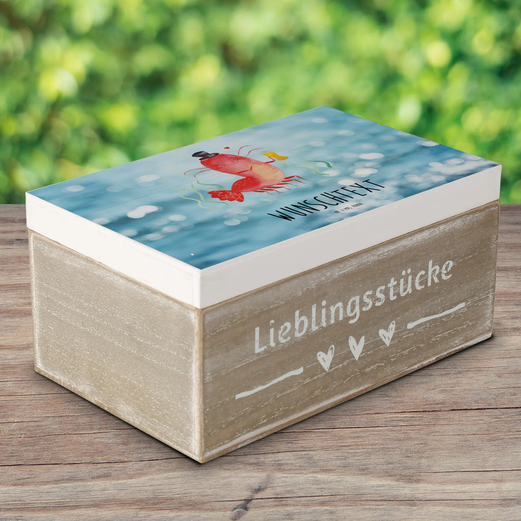 Personalisierte Holzkiste Hummer Weizen Holzkiste mit Namen, Kiste mit Namen, Schatzkiste mit Namen, Truhe mit Namen, Schatulle mit Namen, Erinnerungsbox mit Namen, Erinnerungskiste, mit Namen, Dekokiste mit Namen, Aufbewahrungsbox mit Namen, Holzkiste Personalisiert, Kiste Personalisiert, Schatzkiste Personalisiert, Truhe Personalisiert, Schatulle Personalisiert, Erinnerungsbox Personalisiert, Erinnerungskiste Personalisiert, Dekokiste Personalisiert, Aufbewahrungsbox Personalisiert, Geschenkbox personalisiert, GEschenkdose personalisiert, Meerestiere, Meer, Urlaub, Garnele, Garnelen, Bier, Kochen, Männerhaushalt, Junggeselle, Junggesellin, Bierliebhaber, Kneipe, Gasthaus, Wirtschaft