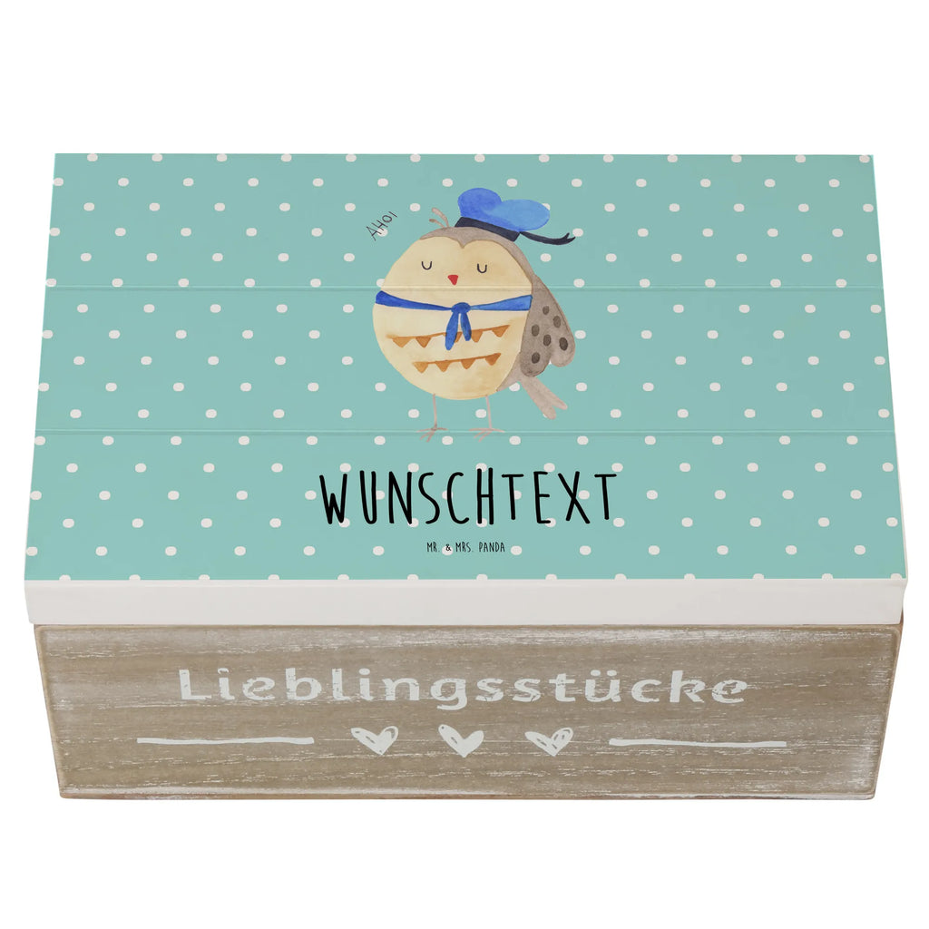 Personalisierte Holzkiste Eule Matrose Holzkiste mit Namen, Kiste mit Namen, Schatzkiste mit Namen, Truhe mit Namen, Schatulle mit Namen, Erinnerungsbox mit Namen, Erinnerungskiste, mit Namen, Dekokiste mit Namen, Aufbewahrungsbox mit Namen, Holzkiste Personalisiert, Kiste Personalisiert, Schatzkiste Personalisiert, Truhe Personalisiert, Schatulle Personalisiert, Erinnerungsbox Personalisiert, Erinnerungskiste Personalisiert, Dekokiste Personalisiert, Aufbewahrungsbox Personalisiert, Geschenkbox personalisiert, GEschenkdose personalisiert, Eule, Eule Spruch, Eule Deko, Owl, Wortspiel lustig, Matrose, Freundin, Ehe, Seefahrer, Heimathafen, Hochzeitstag Geschenk