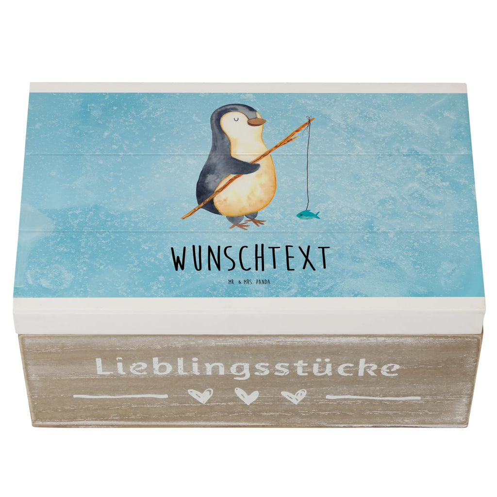 Personalisierte Holzkiste Pinguin Angler Holzkiste mit Namen, Kiste mit Namen, Schatzkiste mit Namen, Truhe mit Namen, Schatulle mit Namen, Erinnerungsbox mit Namen, Erinnerungskiste, mit Namen, Dekokiste mit Namen, Aufbewahrungsbox mit Namen, Holzkiste Personalisiert, Kiste Personalisiert, Schatzkiste Personalisiert, Truhe Personalisiert, Schatulle Personalisiert, Erinnerungsbox Personalisiert, Erinnerungskiste Personalisiert, Dekokiste Personalisiert, Aufbewahrungsbox Personalisiert, Geschenkbox personalisiert, GEschenkdose personalisiert, Pinguin, Pinguine, Angeln, Angler, Tagträume, Hobby, Plan, Planer, Tagesplan, Neustart, Motivation, Geschenk, Freundinnen, Geschenkidee, Urlaub, Wochenende