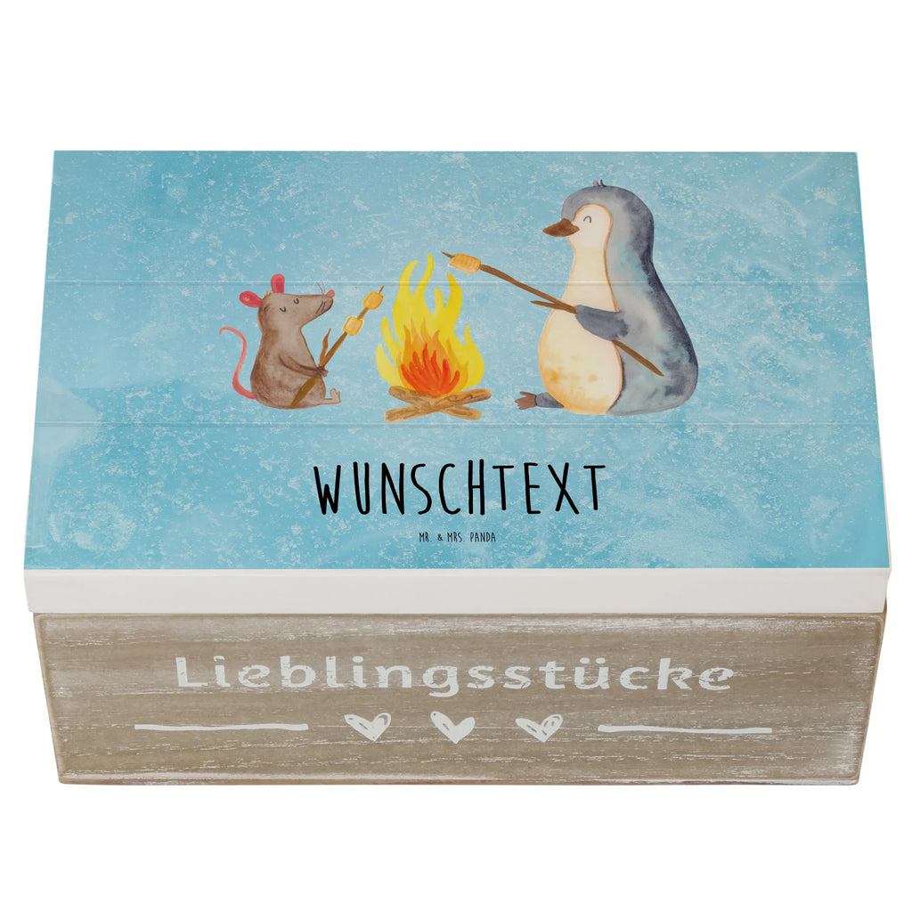 Personalisierte Holzkiste Pinguin Lagerfeuer Holzkiste mit Namen, Kiste mit Namen, Schatzkiste mit Namen, Truhe mit Namen, Schatulle mit Namen, Erinnerungsbox mit Namen, Erinnerungskiste, mit Namen, Dekokiste mit Namen, Aufbewahrungsbox mit Namen, Holzkiste Personalisiert, Kiste Personalisiert, Schatzkiste Personalisiert, Truhe Personalisiert, Schatulle Personalisiert, Erinnerungsbox Personalisiert, Erinnerungskiste Personalisiert, Dekokiste Personalisiert, Aufbewahrungsbox Personalisiert, Geschenkbox personalisiert, GEschenkdose personalisiert, Pinguin, Maus, Pinguine, Lagerfeuer, Leben, Arbeit, Job, Motivation, Büro, Büroalltag, Lebensspruch, Lebensmotivation, Neustart, Liebe, grillen, Feuer, Marshmallows