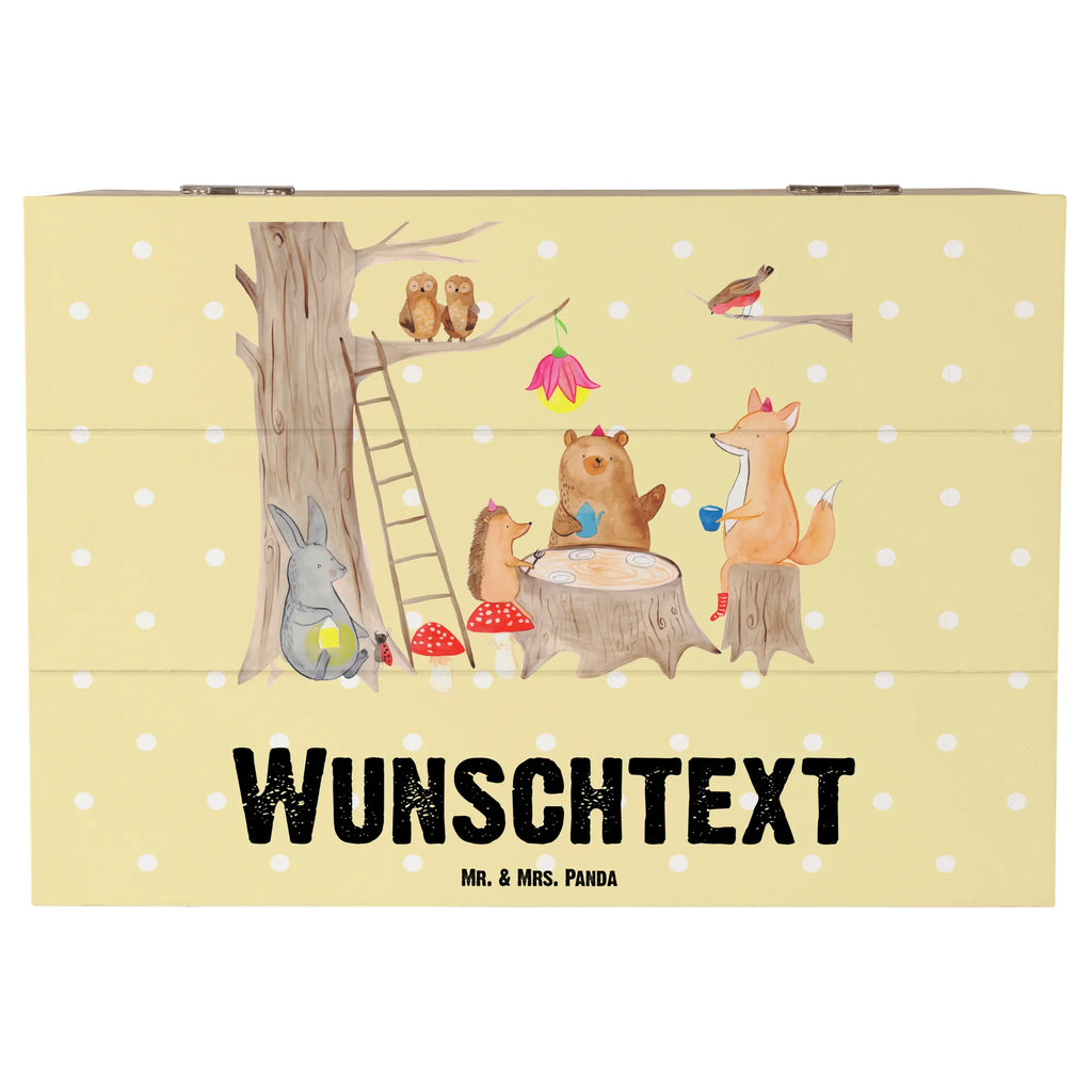 Personalisierte Holzkiste Waldtiere Picknick Holzkiste mit Namen, Kiste mit Namen, Schatzkiste mit Namen, Truhe mit Namen, Schatulle mit Namen, Erinnerungsbox mit Namen, Erinnerungskiste, mit Namen, Dekokiste mit Namen, Aufbewahrungsbox mit Namen, Holzkiste Personalisiert, Kiste Personalisiert, Schatzkiste Personalisiert, Truhe Personalisiert, Schatulle Personalisiert, Erinnerungsbox Personalisiert, Erinnerungskiste Personalisiert, Dekokiste Personalisiert, Aufbewahrungsbox Personalisiert, Geschenkbox personalisiert, GEschenkdose personalisiert, Tiermotive, Gute Laune, lustige Sprüche, Tiere, Waldtiere, Picknick, Wald, Fuchs, Hase, Igel, Maus, Eichhörnchen