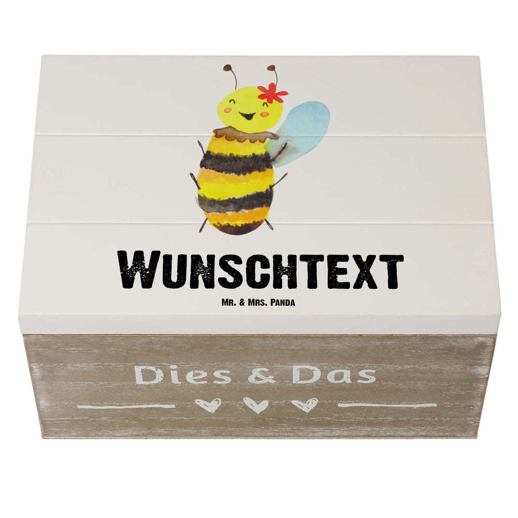 Personalisierte Holzkiste Biene Happy Holzkiste mit Namen, Kiste mit Namen, Schatzkiste mit Namen, Truhe mit Namen, Schatulle mit Namen, Erinnerungsbox mit Namen, Erinnerungskiste, mit Namen, Dekokiste mit Namen, Aufbewahrungsbox mit Namen, Holzkiste Personalisiert, Kiste Personalisiert, Schatzkiste Personalisiert, Truhe Personalisiert, Schatulle Personalisiert, Erinnerungsbox Personalisiert, Erinnerungskiste Personalisiert, Dekokiste Personalisiert, Aufbewahrungsbox Personalisiert, Geschenkbox personalisiert, GEschenkdose personalisiert, Biene, Wespe, Hummel