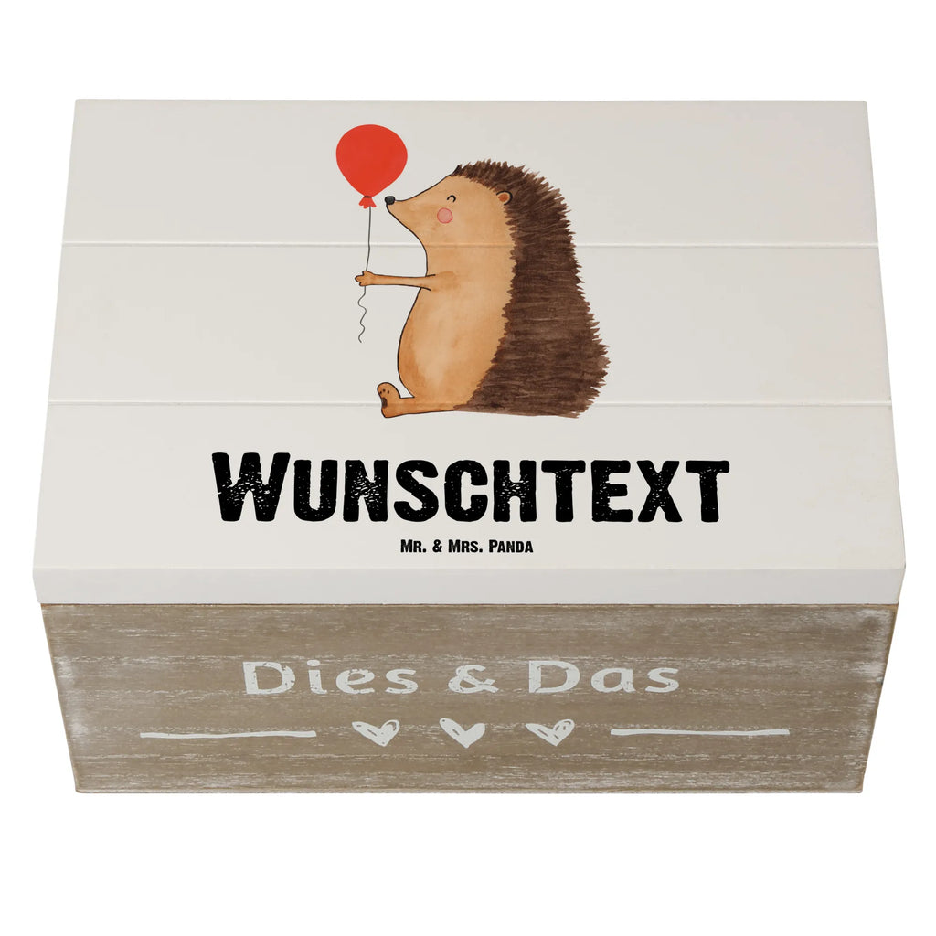 Personalisierte Holzkiste Igel Luftballon Holzkiste mit Namen, Kiste mit Namen, Schatzkiste mit Namen, Truhe mit Namen, Schatulle mit Namen, Erinnerungsbox mit Namen, Erinnerungskiste, mit Namen, Dekokiste mit Namen, Aufbewahrungsbox mit Namen, Holzkiste Personalisiert, Kiste Personalisiert, Schatzkiste Personalisiert, Truhe Personalisiert, Schatulle Personalisiert, Erinnerungsbox Personalisiert, Erinnerungskiste Personalisiert, Dekokiste Personalisiert, Aufbewahrungsbox Personalisiert, Geschenkbox personalisiert, GEschenkdose personalisiert, Tiermotive, Gute Laune, lustige Sprüche, Tiere, Igel, Geburtstag, Herzlichen Glückwunsch, Glückwunsch, Geburtstagskind, Ballon, Happy Birthday