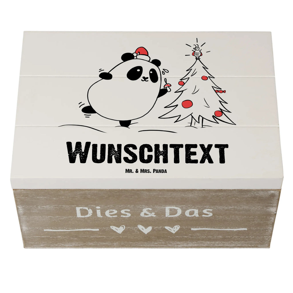 Personalisierte Holzkiste Panda Weihnachtszeit Holzkiste mit Namen, Kiste mit Namen, Schatzkiste mit Namen, Truhe mit Namen, Schatulle mit Namen, Erinnerungsbox mit Namen, Erinnerungskiste, mit Namen, Dekokiste mit Namen, Aufbewahrungsbox mit Namen, Holzkiste Personalisiert, Kiste Personalisiert, Schatzkiste Personalisiert, Truhe Personalisiert, Schatulle Personalisiert, Erinnerungsbox Personalisiert, Erinnerungskiste Personalisiert, Dekokiste Personalisiert, Aufbewahrungsbox Personalisiert, Geschenkbox personalisiert, GEschenkdose personalisiert