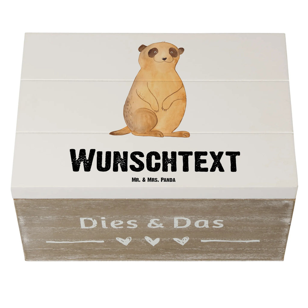 Personalisierte Holzkiste Erdmännchen Holzkiste mit Namen, Kiste mit Namen, Schatzkiste mit Namen, Truhe mit Namen, Schatulle mit Namen, Erinnerungsbox mit Namen, Erinnerungskiste, mit Namen, Dekokiste mit Namen, Aufbewahrungsbox mit Namen, Holzkiste Personalisiert, Kiste Personalisiert, Schatzkiste Personalisiert, Truhe Personalisiert, Schatulle Personalisiert, Erinnerungsbox Personalisiert, Erinnerungskiste Personalisiert, Dekokiste Personalisiert, Aufbewahrungsbox Personalisiert, Geschenkbox personalisiert, GEschenkdose personalisiert, Afrika, Wildtiere, Erdmännchen, Reisen, Spruch, Weltreise, Afrikareise, Roadtrip, Traveling