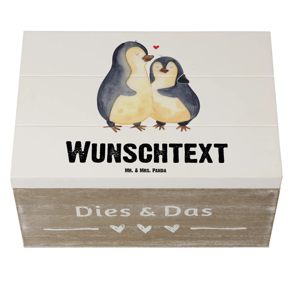 Personalisierte Holzkiste Pinguin umarmend Holzkiste mit Namen, Kiste mit Namen, Schatzkiste mit Namen, Truhe mit Namen, Schatulle mit Namen, Erinnerungsbox mit Namen, Erinnerungskiste, mit Namen, Dekokiste mit Namen, Aufbewahrungsbox mit Namen, Holzkiste Personalisiert, Kiste Personalisiert, Schatzkiste Personalisiert, Truhe Personalisiert, Schatulle Personalisiert, Erinnerungsbox Personalisiert, Erinnerungskiste Personalisiert, Dekokiste Personalisiert, Aufbewahrungsbox Personalisiert, Geschenkbox personalisiert, GEschenkdose personalisiert, Pinguin, Liebe, Liebespaar, Liebesbeweis, Liebesgeschenk, Verlobung, Jahrestag, Hochzeitstag, Hochzeit, Hochzeitsgeschenk