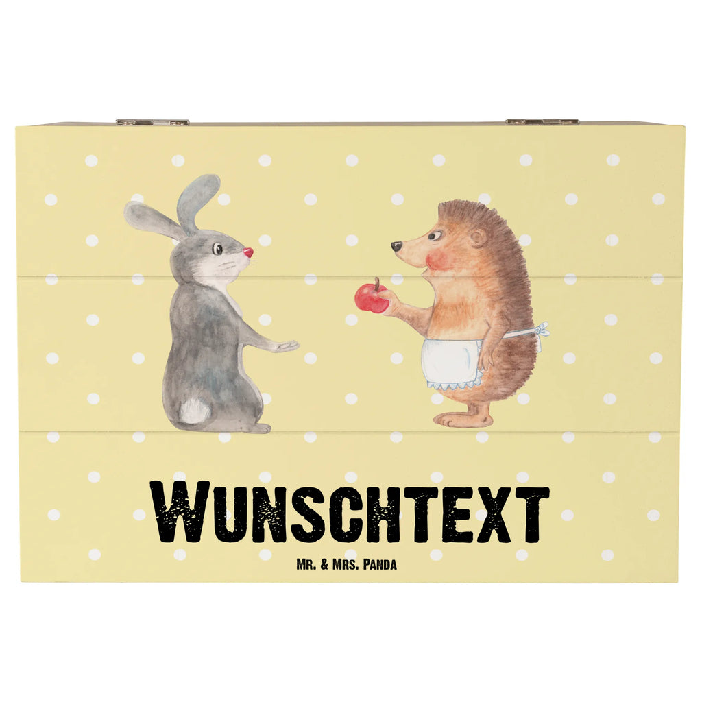 Personalisierte Holzkiste Hase Igel Holzkiste mit Namen, Kiste mit Namen, Schatzkiste mit Namen, Truhe mit Namen, Schatulle mit Namen, Erinnerungsbox mit Namen, Erinnerungskiste, mit Namen, Dekokiste mit Namen, Aufbewahrungsbox mit Namen, Holzkiste Personalisiert, Kiste Personalisiert, Schatzkiste Personalisiert, Truhe Personalisiert, Schatulle Personalisiert, Erinnerungsbox Personalisiert, Erinnerungskiste Personalisiert, Dekokiste Personalisiert, Aufbewahrungsbox Personalisiert, Geschenkbox personalisiert, GEschenkdose personalisiert, Tiermotive, Gute Laune, lustige Sprüche, Tiere, Igel und Hase, Igel, Hase, Liebe Spruch, Liebeskummer Geschenk, Herzschmerz, Trösten, Trennungsschmerz, Spruch romantisch