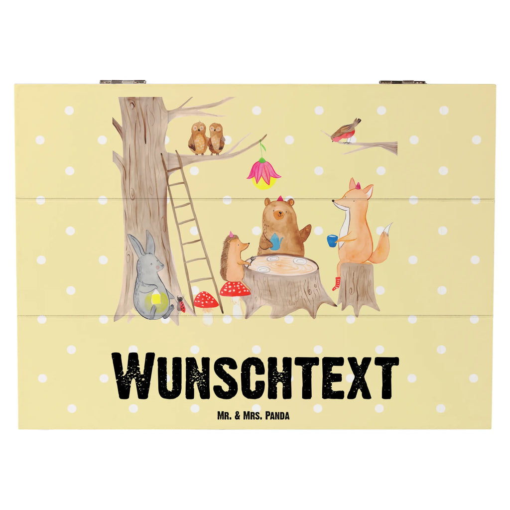 Personalisierte Holzkiste Waldtiere Picknick Holzkiste mit Namen, Kiste mit Namen, Schatzkiste mit Namen, Truhe mit Namen, Schatulle mit Namen, Erinnerungsbox mit Namen, Erinnerungskiste, mit Namen, Dekokiste mit Namen, Aufbewahrungsbox mit Namen, Holzkiste Personalisiert, Kiste Personalisiert, Schatzkiste Personalisiert, Truhe Personalisiert, Schatulle Personalisiert, Erinnerungsbox Personalisiert, Erinnerungskiste Personalisiert, Dekokiste Personalisiert, Aufbewahrungsbox Personalisiert, Geschenkbox personalisiert, GEschenkdose personalisiert, Tiermotive, Gute Laune, lustige Sprüche, Tiere, Waldtiere, Picknick, Wald, Fuchs, Hase, Igel, Maus, Eichhörnchen