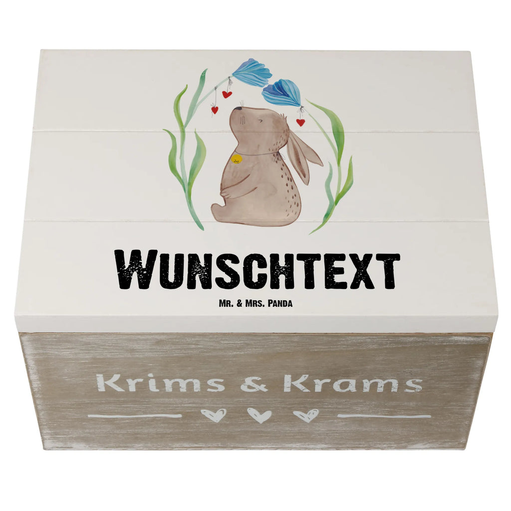 Personalisierte Holzkiste Hase Blume Holzkiste mit Namen, Kiste mit Namen, Schatzkiste mit Namen, Truhe mit Namen, Schatulle mit Namen, Erinnerungsbox mit Namen, Erinnerungskiste, mit Namen, Dekokiste mit Namen, Aufbewahrungsbox mit Namen, Holzkiste Personalisiert, Kiste Personalisiert, Schatzkiste Personalisiert, Truhe Personalisiert, Schatulle Personalisiert, Erinnerungsbox Personalisiert, Erinnerungskiste Personalisiert, Dekokiste Personalisiert, Aufbewahrungsbox Personalisiert, Geschenkbox personalisiert, GEschenkdose personalisiert, Ostern, Osterhase, Ostergeschenke, Osternest, Osterdeko, Geschenke zu Ostern, Ostern Geschenk, Ostergeschenke Kinder, Ostern Kinder, Hase, Kaninchen, Kind, Taufe, Taufgeschenk, Geburt, Schwangerschaft, erstes Kind, Kindergeburtstag, Geburtstag, Hoffnung, Träume