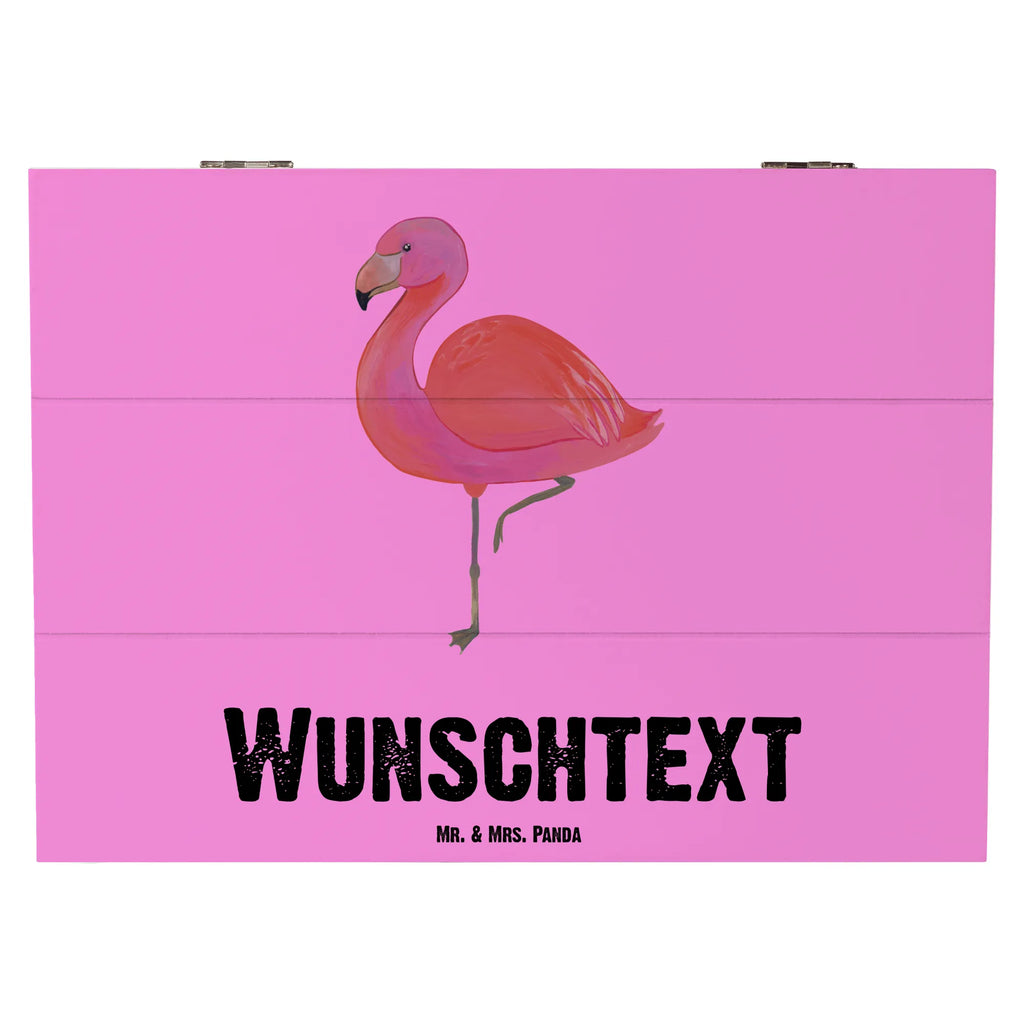 Personalisierte Holzkiste Flamingo Classic Holzkiste mit Namen, Kiste mit Namen, Schatzkiste mit Namen, Truhe mit Namen, Schatulle mit Namen, Erinnerungsbox mit Namen, Erinnerungskiste, mit Namen, Dekokiste mit Namen, Aufbewahrungsbox mit Namen, Holzkiste Personalisiert, Kiste Personalisiert, Schatzkiste Personalisiert, Truhe Personalisiert, Schatulle Personalisiert, Erinnerungsbox Personalisiert, Erinnerungskiste Personalisiert, Dekokiste Personalisiert, Aufbewahrungsbox Personalisiert, Geschenkbox personalisiert, GEschenkdose personalisiert, Flamingo, Einzigartig, Selbstliebe, Stolz, ich, für mich, Spruch, Freundin, Freundinnen, Außenseiter, Sohn, Tochter, Geschwister