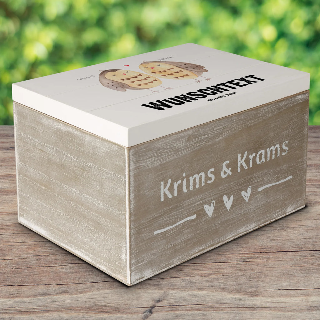 Personalisierte Holzkiste Eule Liebe Holzkiste mit Namen, Kiste mit Namen, Schatzkiste mit Namen, Truhe mit Namen, Schatulle mit Namen, Erinnerungsbox mit Namen, Erinnerungskiste, mit Namen, Dekokiste mit Namen, Aufbewahrungsbox mit Namen, Holzkiste Personalisiert, Kiste Personalisiert, Schatzkiste Personalisiert, Truhe Personalisiert, Schatulle Personalisiert, Erinnerungsbox Personalisiert, Erinnerungskiste Personalisiert, Dekokiste Personalisiert, Aufbewahrungsbox Personalisiert, Geschenkbox personalisiert, GEschenkdose personalisiert, Eule, Eule Deko, Liebe, Hochzeit Spruch, Owl, All you need is love, Liebe Spruch, Freundin Geschenk, Freund, Wortspiel lustig