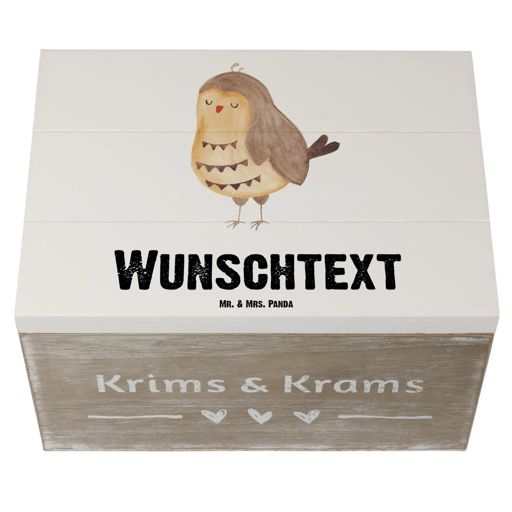 Personalisierte Holzkiste Eule Zufrieden Holzkiste mit Namen, Kiste mit Namen, Schatzkiste mit Namen, Truhe mit Namen, Schatulle mit Namen, Erinnerungsbox mit Namen, Erinnerungskiste, mit Namen, Dekokiste mit Namen, Aufbewahrungsbox mit Namen, Holzkiste Personalisiert, Kiste Personalisiert, Schatzkiste Personalisiert, Truhe Personalisiert, Schatulle Personalisiert, Erinnerungsbox Personalisiert, Erinnerungskiste Personalisiert, Dekokiste Personalisiert, Aufbewahrungsbox Personalisiert, Geschenkbox personalisiert, GEschenkdose personalisiert, Eule, Eule Spruch, Eule deko, Owl, Liebe Spruch, Romantisch, Wortspiel lustig, Spruch schön, Geschenk Hochzeitstag