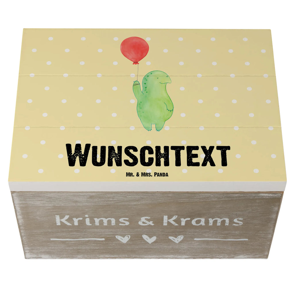 Personalisierte Holzkiste Schildkröte Luftballon Holzkiste mit Namen, Kiste mit Namen, Schatzkiste mit Namen, Truhe mit Namen, Schatulle mit Namen, Erinnerungsbox mit Namen, Erinnerungskiste, mit Namen, Dekokiste mit Namen, Aufbewahrungsbox mit Namen, Holzkiste Personalisiert, Kiste Personalisiert, Schatzkiste Personalisiert, Truhe Personalisiert, Schatulle Personalisiert, Erinnerungsbox Personalisiert, Erinnerungskiste Personalisiert, Dekokiste Personalisiert, Aufbewahrungsbox Personalisiert, Geschenkbox personalisiert, GEschenkdose personalisiert, Schildkröte, Schildkröten, Mutausbruch, Motivation, Motivationsspruch