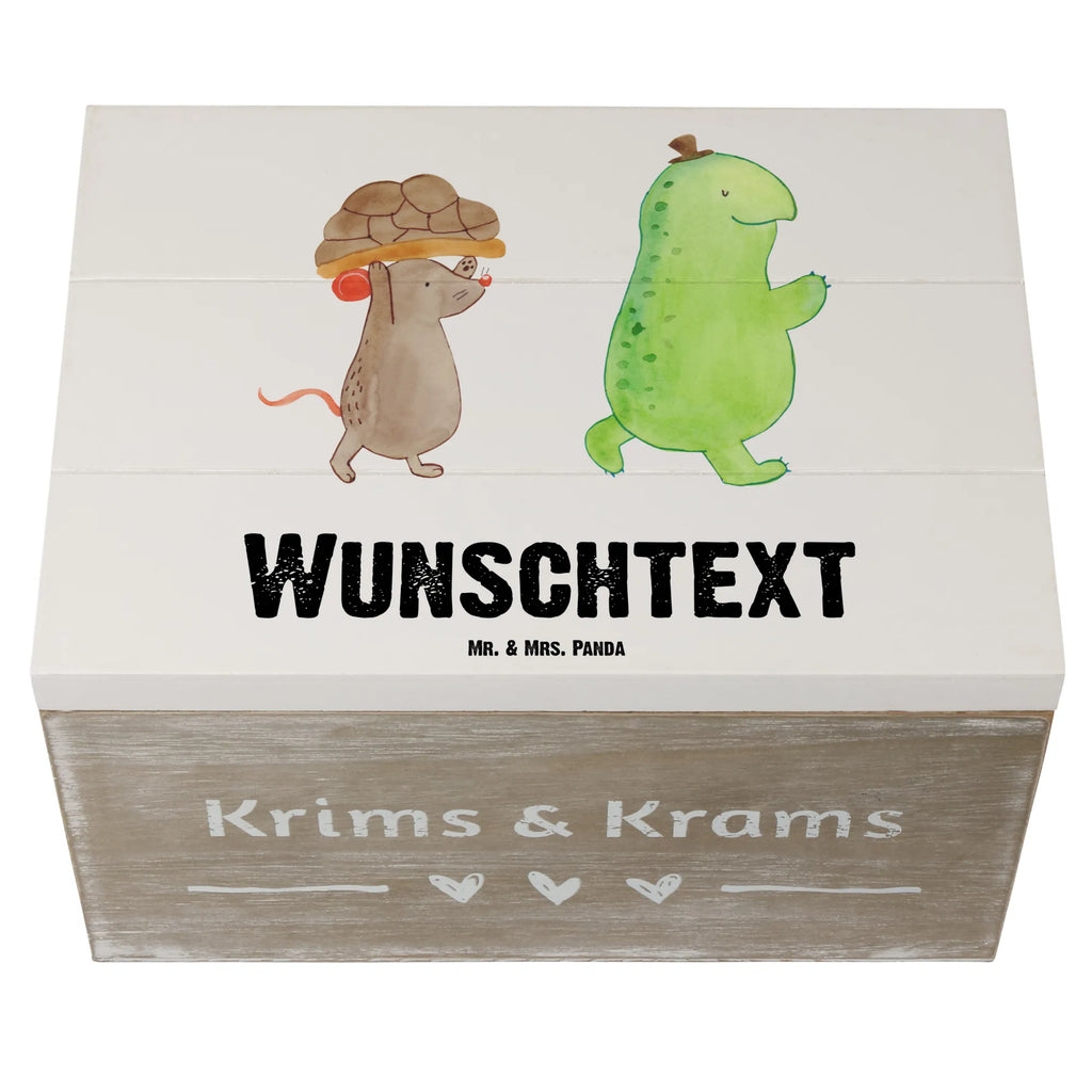 Personalisierte Holzkiste Schildkröte & Maus Holzkiste mit Namen, Kiste mit Namen, Schatzkiste mit Namen, Truhe mit Namen, Schatulle mit Namen, Erinnerungsbox mit Namen, Erinnerungskiste, mit Namen, Dekokiste mit Namen, Aufbewahrungsbox mit Namen, Holzkiste Personalisiert, Kiste Personalisiert, Schatzkiste Personalisiert, Truhe Personalisiert, Schatulle Personalisiert, Erinnerungsbox Personalisiert, Erinnerungskiste Personalisiert, Dekokiste Personalisiert, Aufbewahrungsbox Personalisiert, Geschenkbox personalisiert, GEschenkdose personalisiert, Schildkröte, Maus, Freunde, Freundinnen, beste Freunde, beste Freundinnen