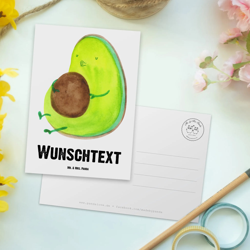 Personalisierte Postkarte Avocado Pfeifen Postkarte mit Namen, Postkarte bedrucken, Postkarte mit Wunschtext, Postkarte personalisierbar, Geschenkkarte mit Namen, Grußkarte mit Namen, Karte mit Namen, Einladung mit Namen, Ansichtskarte mit Namen, Geschenkkarte mit Wunschtext, Grußkarte mit Wunschtext, Karte mit Wunschtext, Einladung mit Wunschtext, Ansichtskarte mit Wunschtext, Avocado, Veggie, Vegan, Gesund, Diät, Abnehmen, Ernährung, dick sein