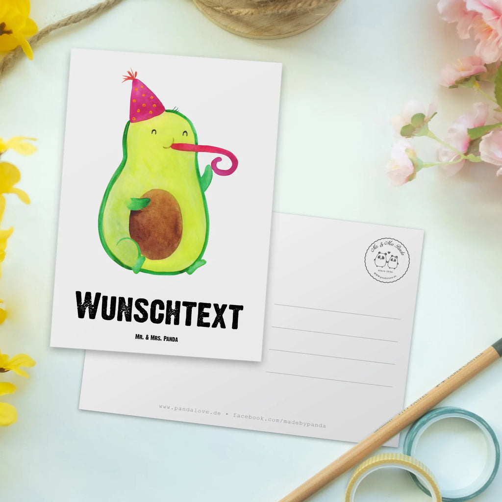 Personalisierte Postkarte Avocado Birthday Postkarte mit Namen, Postkarte bedrucken, Postkarte mit Wunschtext, Postkarte personalisierbar, Geschenkkarte mit Namen, Grußkarte mit Namen, Karte mit Namen, Einladung mit Namen, Ansichtskarte mit Namen, Geschenkkarte mit Wunschtext, Grußkarte mit Wunschtext, Karte mit Wunschtext, Einladung mit Wunschtext, Ansichtskarte mit Wunschtext, Avocado, Veggie, Vegan, Gesund