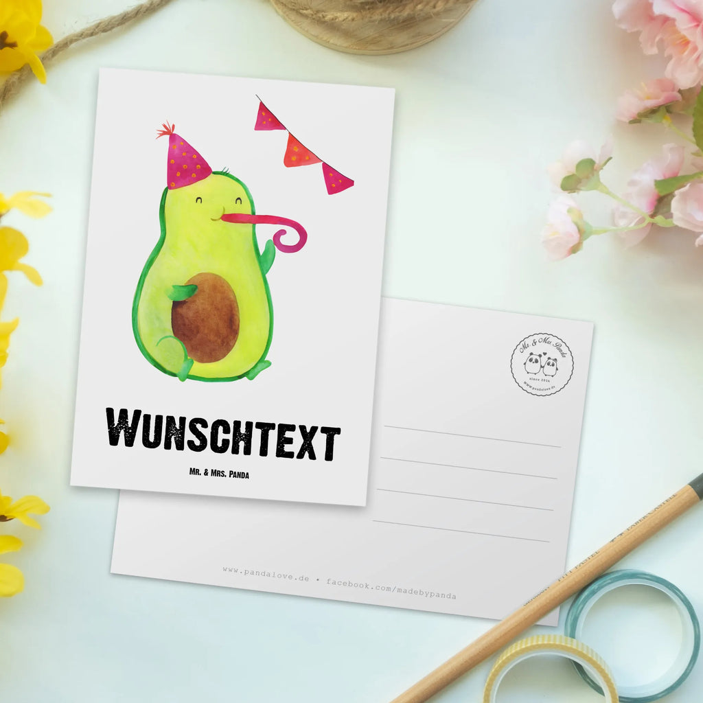 Personalisierte Postkarte Avocado Party Postkarte mit Namen, Postkarte bedrucken, Postkarte mit Wunschtext, Postkarte personalisierbar, Geschenkkarte mit Namen, Grußkarte mit Namen, Karte mit Namen, Einladung mit Namen, Ansichtskarte mit Namen, Geschenkkarte mit Wunschtext, Grußkarte mit Wunschtext, Karte mit Wunschtext, Einladung mit Wunschtext, Ansichtskarte mit Wunschtext, Avocado, Veggie, Vegan, Gesund, Avocados, Party, Geburtstag, Geburtstagsfeier, Happy Birthday, Feier, Feierei, Lieblingstag, Prüfung, Abifeier, Abi, Bestanden, Jahrestag, Jubiläum, Firmenfeier, Klassenfeier, Schulabschluss, Abschluss