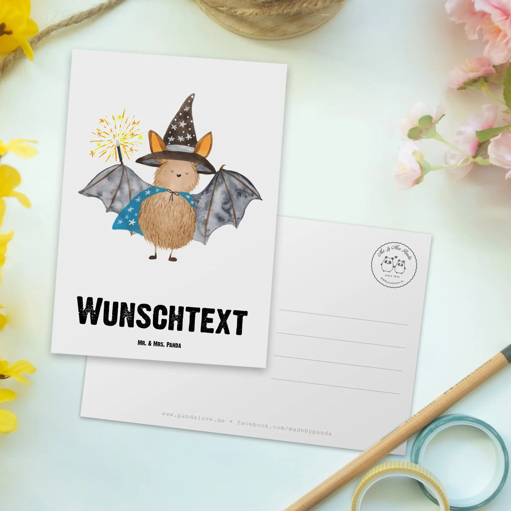 Personalisierte Postkarte Fledermaus Zauberer Postkarte mit Namen, Postkarte bedrucken, Postkarte mit Wunschtext, Postkarte personalisierbar, Geschenkkarte mit Namen, Grußkarte mit Namen, Karte mit Namen, Einladung mit Namen, Ansichtskarte mit Namen, Geschenkkarte mit Wunschtext, Grußkarte mit Wunschtext, Karte mit Wunschtext, Einladung mit Wunschtext, Ansichtskarte mit Wunschtext, Tiermotive, Gute Laune, lustige Sprüche, Tiere, Fledermaus, Fledermäuse, Zauberer, Magier, Frauen, reinsteigern