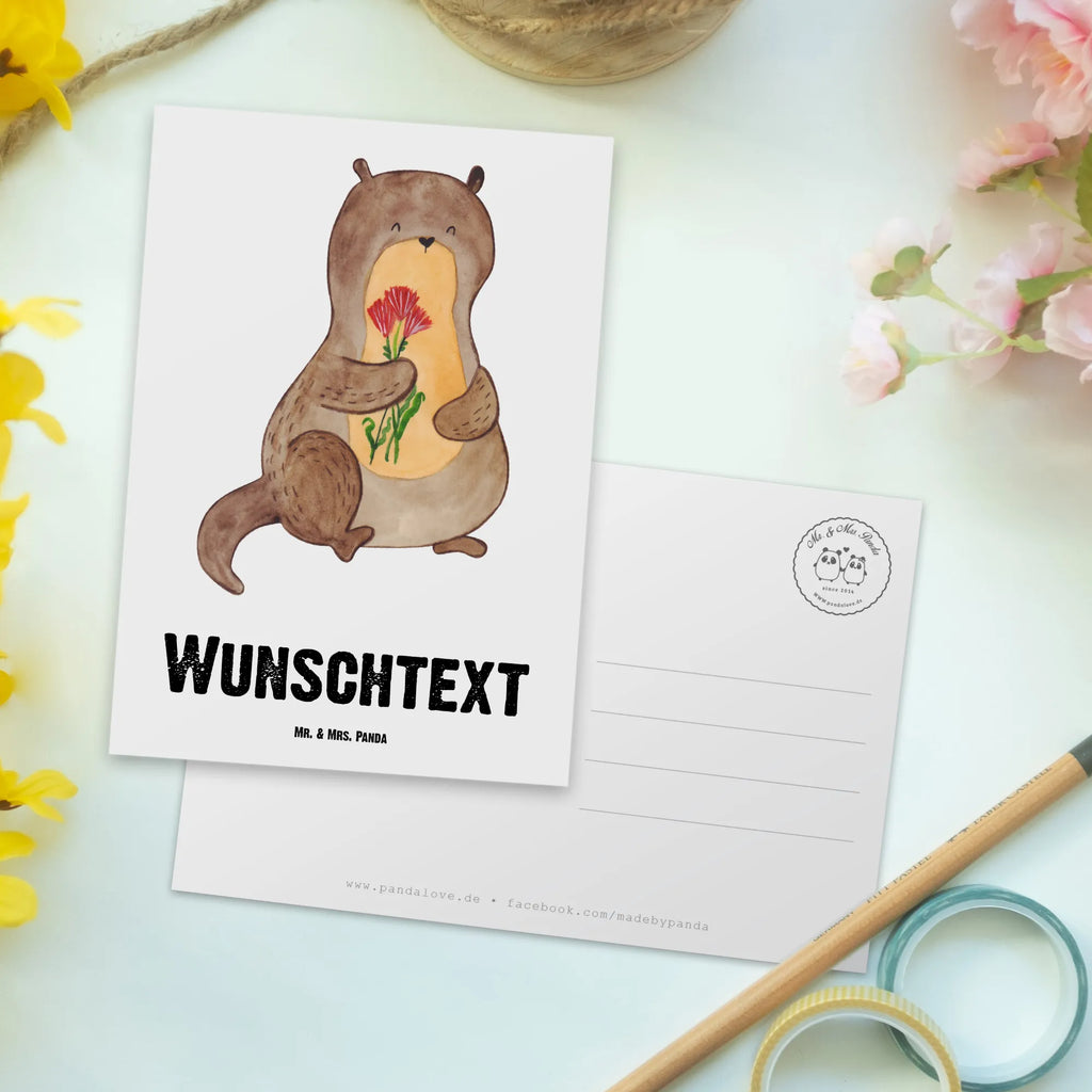 Personalisierte Postkarte Otter Blumenstrauß Postkarte mit Namen, Postkarte bedrucken, Postkarte mit Wunschtext, Postkarte personalisierbar, Geschenkkarte mit Namen, Grußkarte mit Namen, Karte mit Namen, Einladung mit Namen, Ansichtskarte mit Namen, Geschenkkarte mit Wunschtext, Grußkarte mit Wunschtext, Karte mit Wunschtext, Einladung mit Wunschtext, Ansichtskarte mit Wunschtext, Otter, Fischotter, Seeotter, Otter Seeotter See Otter